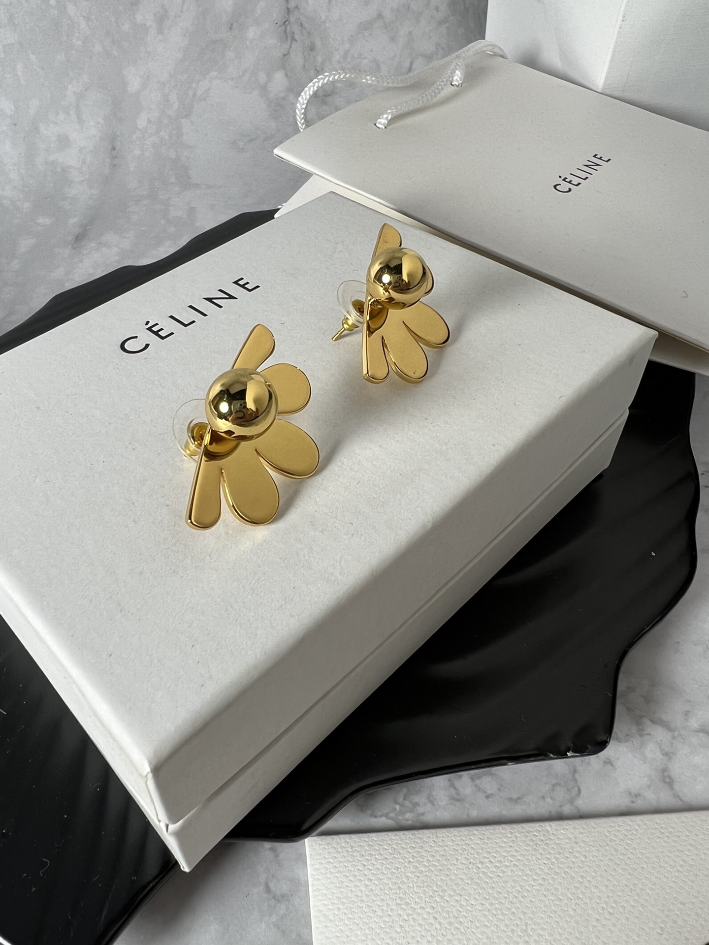 Celine YHED050 Flower Stud Earrings earrings Gold-tone metal no gemstones One Size approx 2 5cm width per earring