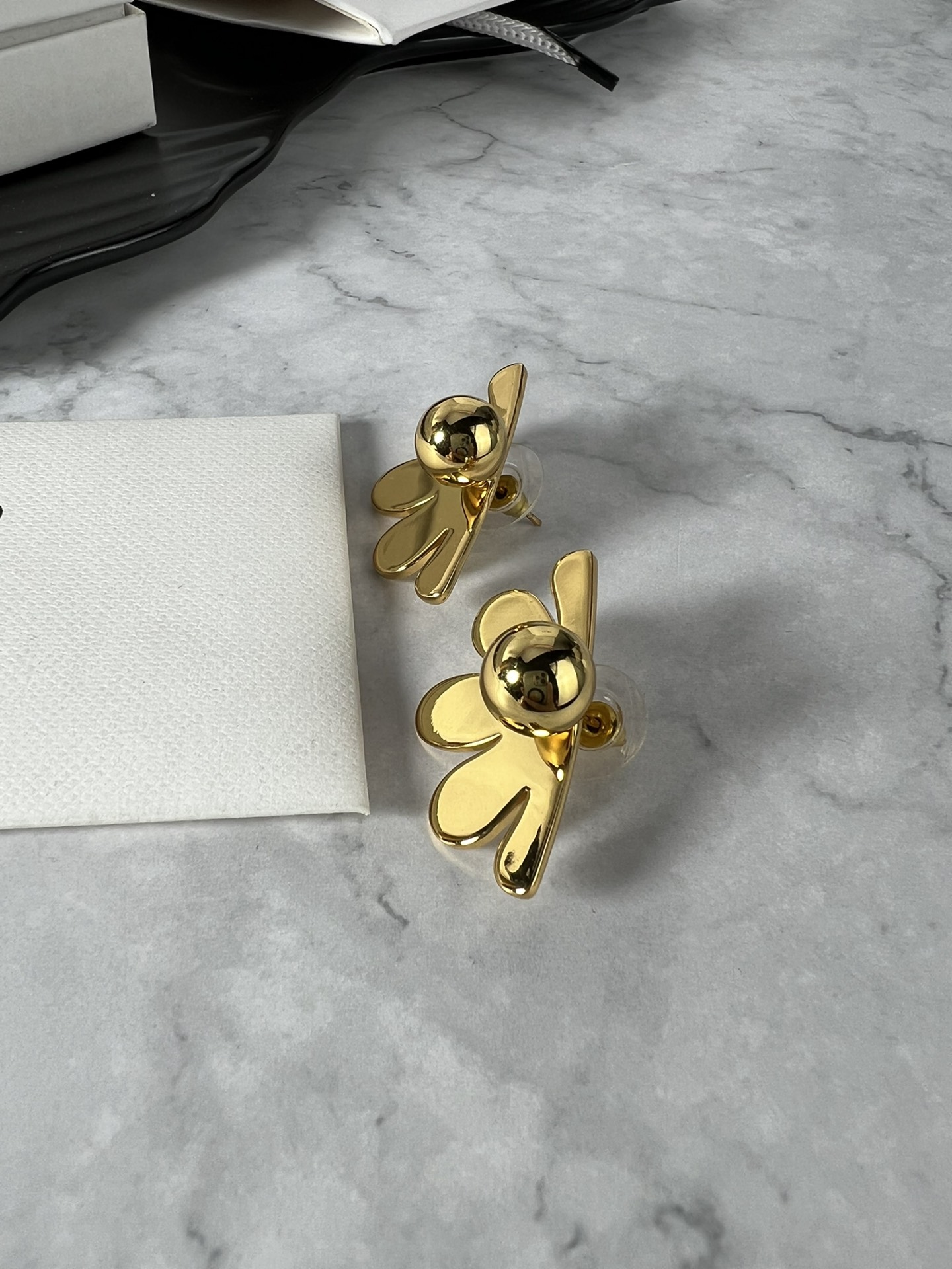 Celine YHED050 Flower Stud Earrings earrings Gold-tone metal no gemstones One Size approx 2 5cm width per earring