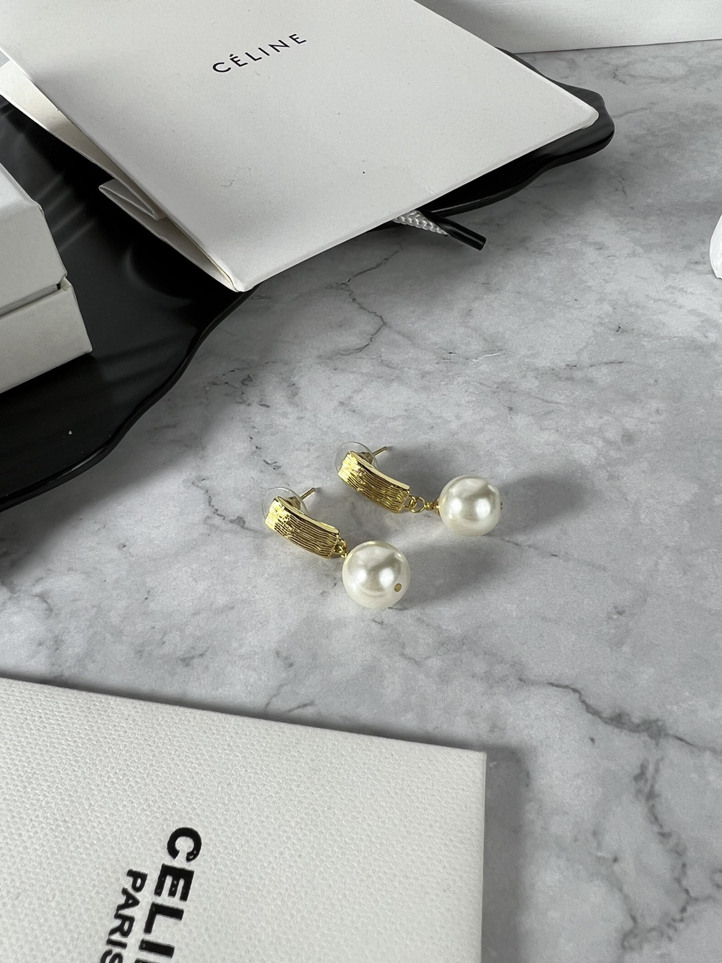 Celine Textured Bar Pearl Drop Earrings earrings Gold-tone metal with cream white faux pearl accents One Size post stud 1 5cm drop length