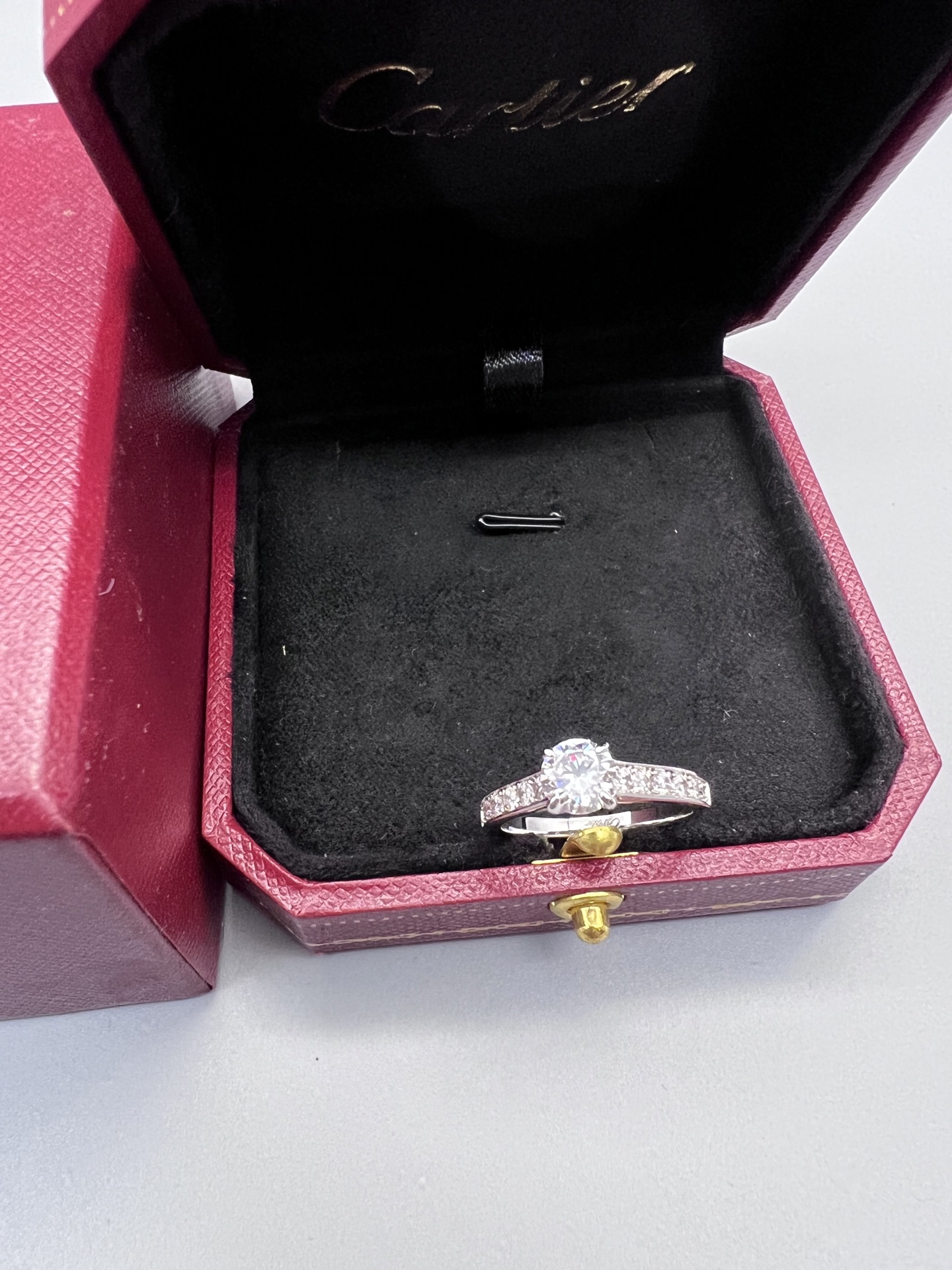 Cartier Solitaire 1895 ring platinum white gold clear diamond 52