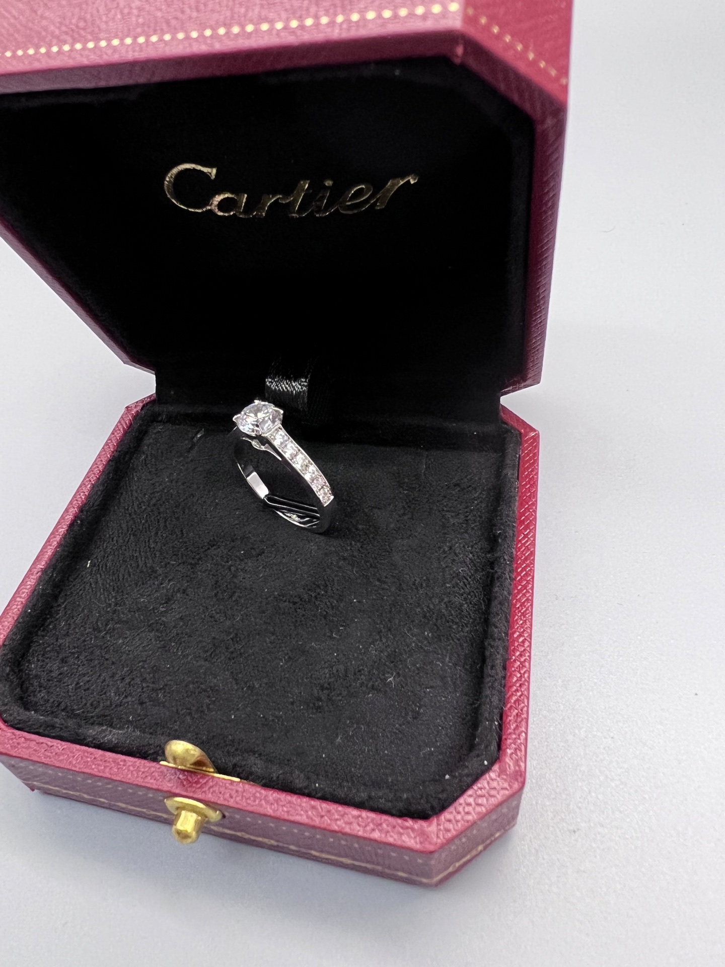 Cartier Solitaire 1895 ring platinum white gold clear diamond 52
