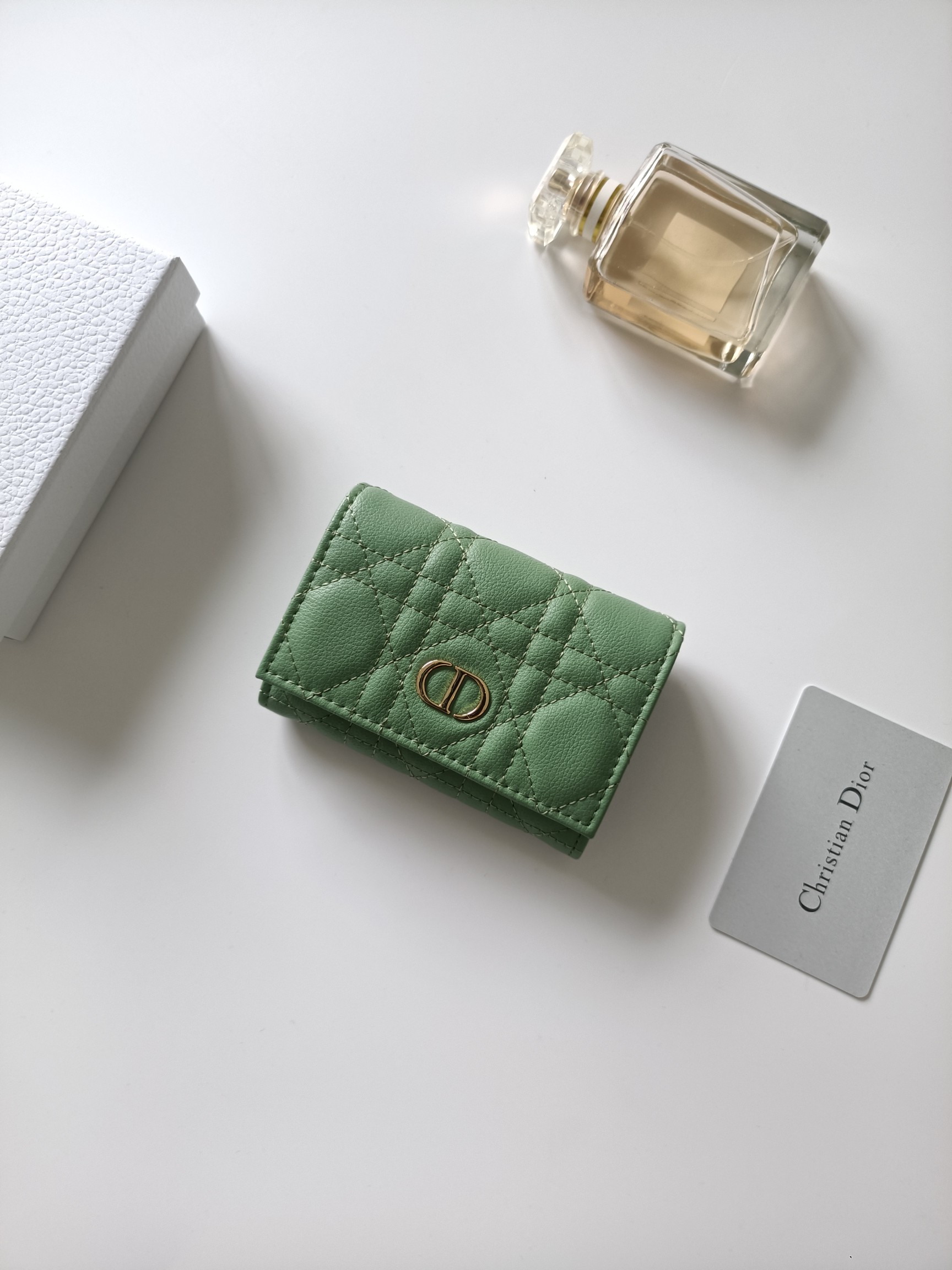 Dior Dior Caro card holder sage green grained calfskin with gold-tone metal hardware 11x7 5x2 5cm