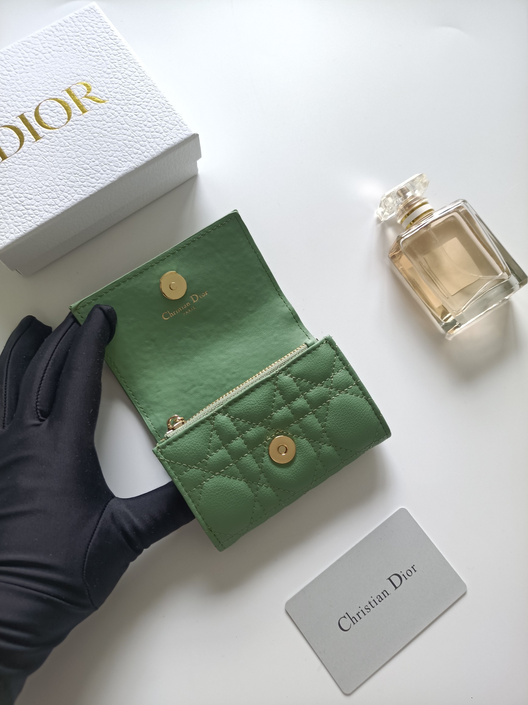 Dior Dior Caro card holder sage green grained calfskin with gold-tone metal hardware 11x7 5x2 5cm