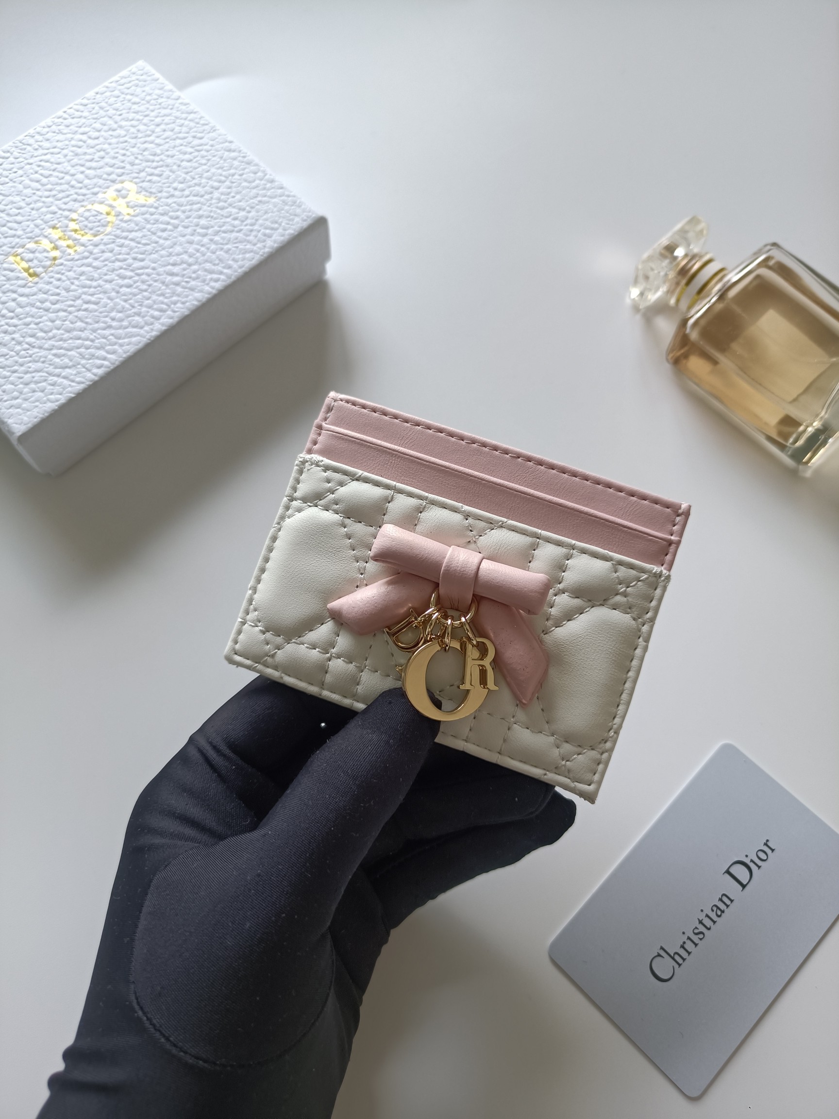 Christian Dior Lady Dior card holder Ivory and blush pink lambskin with gold-tone metal hardware 10 5 8 0 5cm