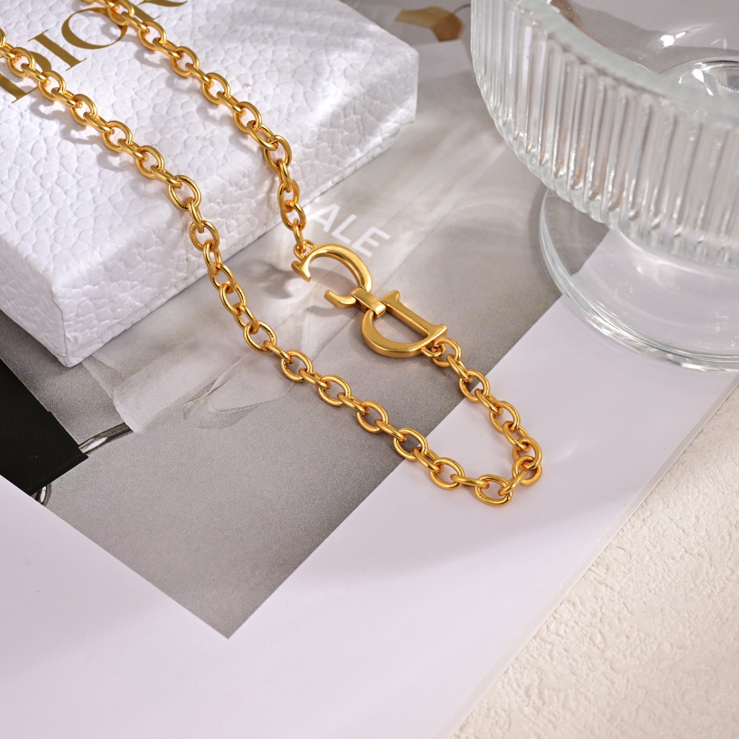Miu Miu Logo Square Pendant bracelet gold-tone metal 16cm with 3cm extender