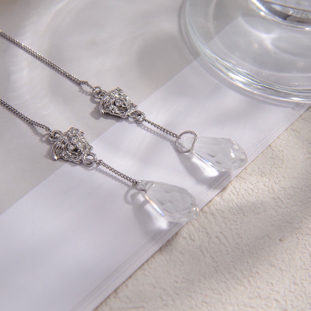 Luxury necklace