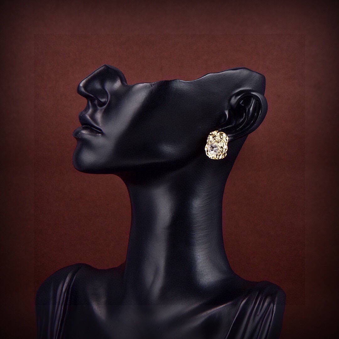 Celine PRECLOUS earrings gold-tone metal with clear faceted stones 1 5cm length