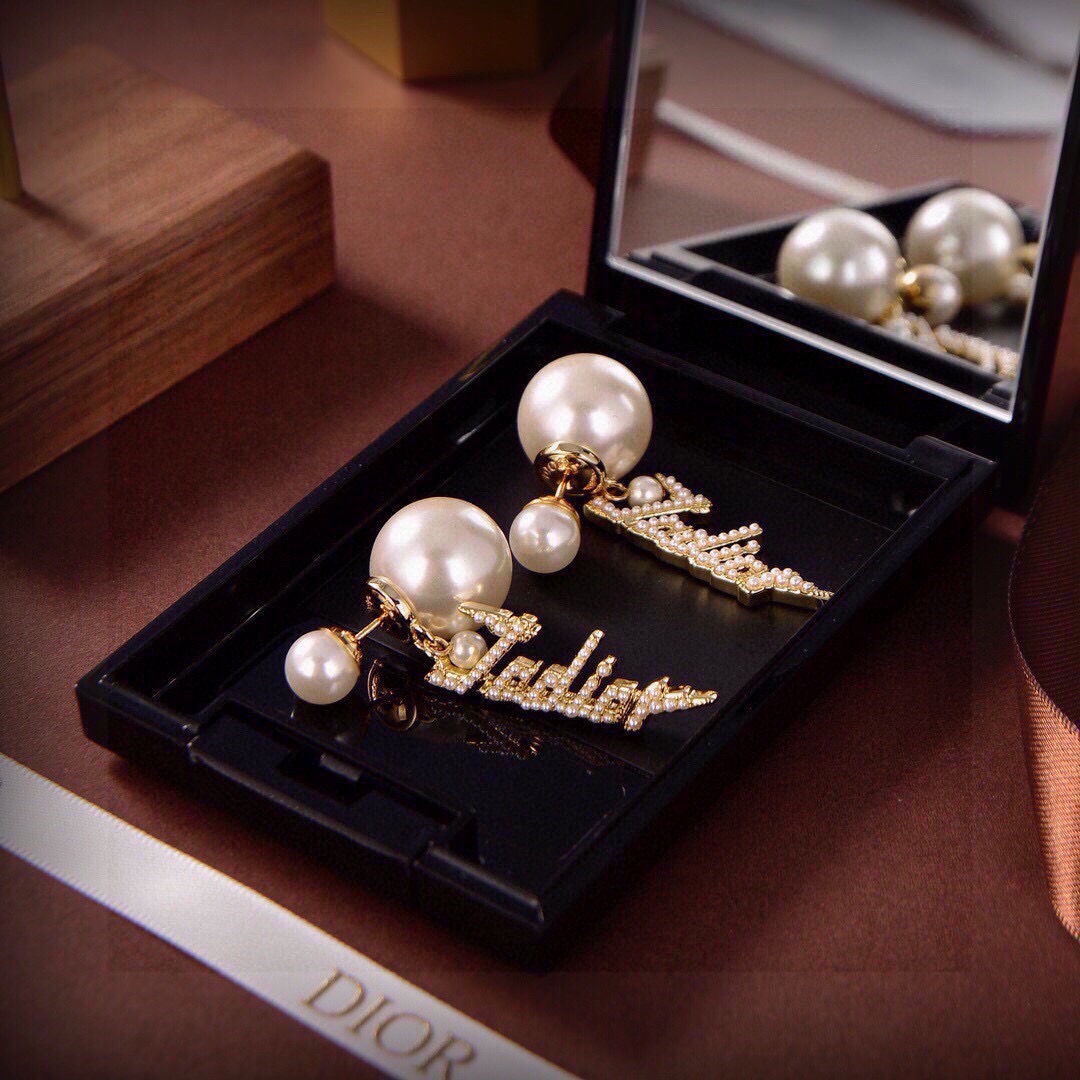 Dior J ADIOR earrings Gold-tone metal with white pearls One Size