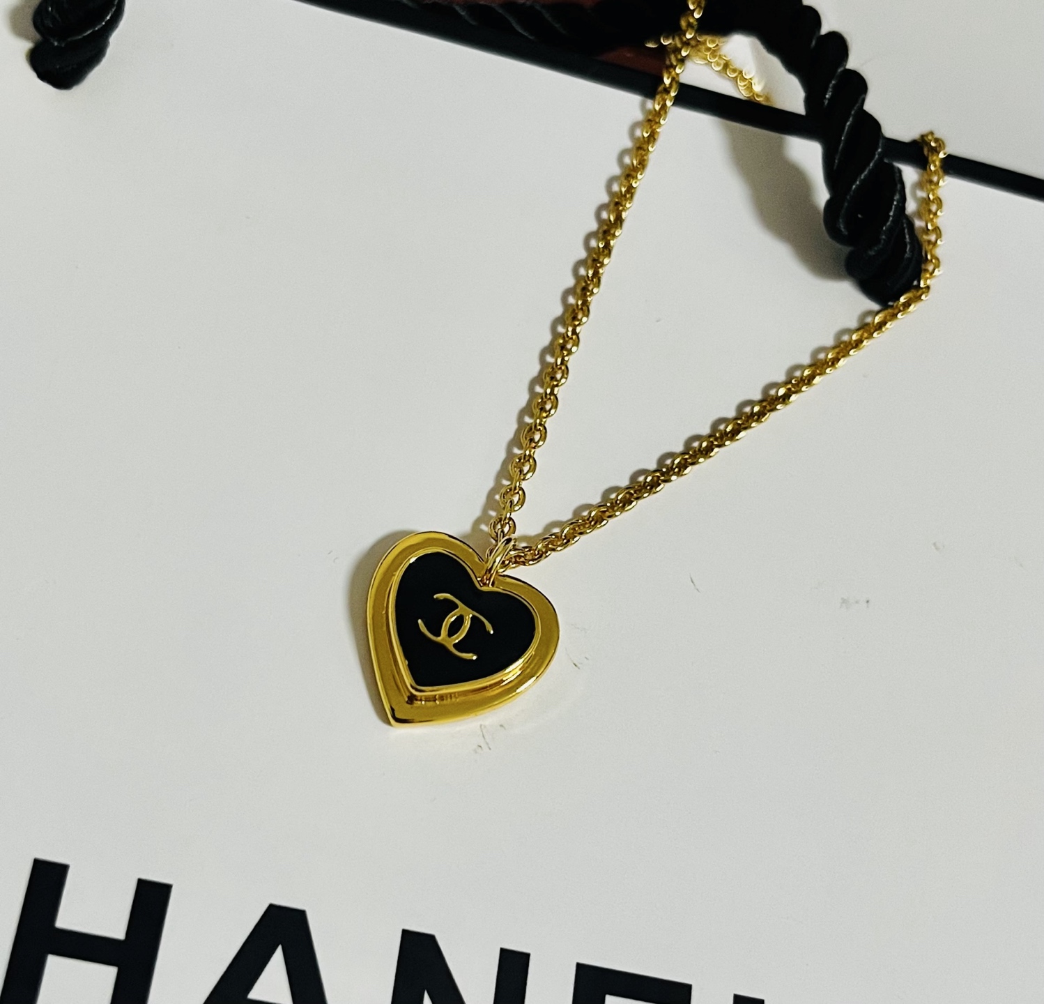 Chanel CC Heart Pendant necklace gold-tone metal with black enamel 42cm with 5cm extender