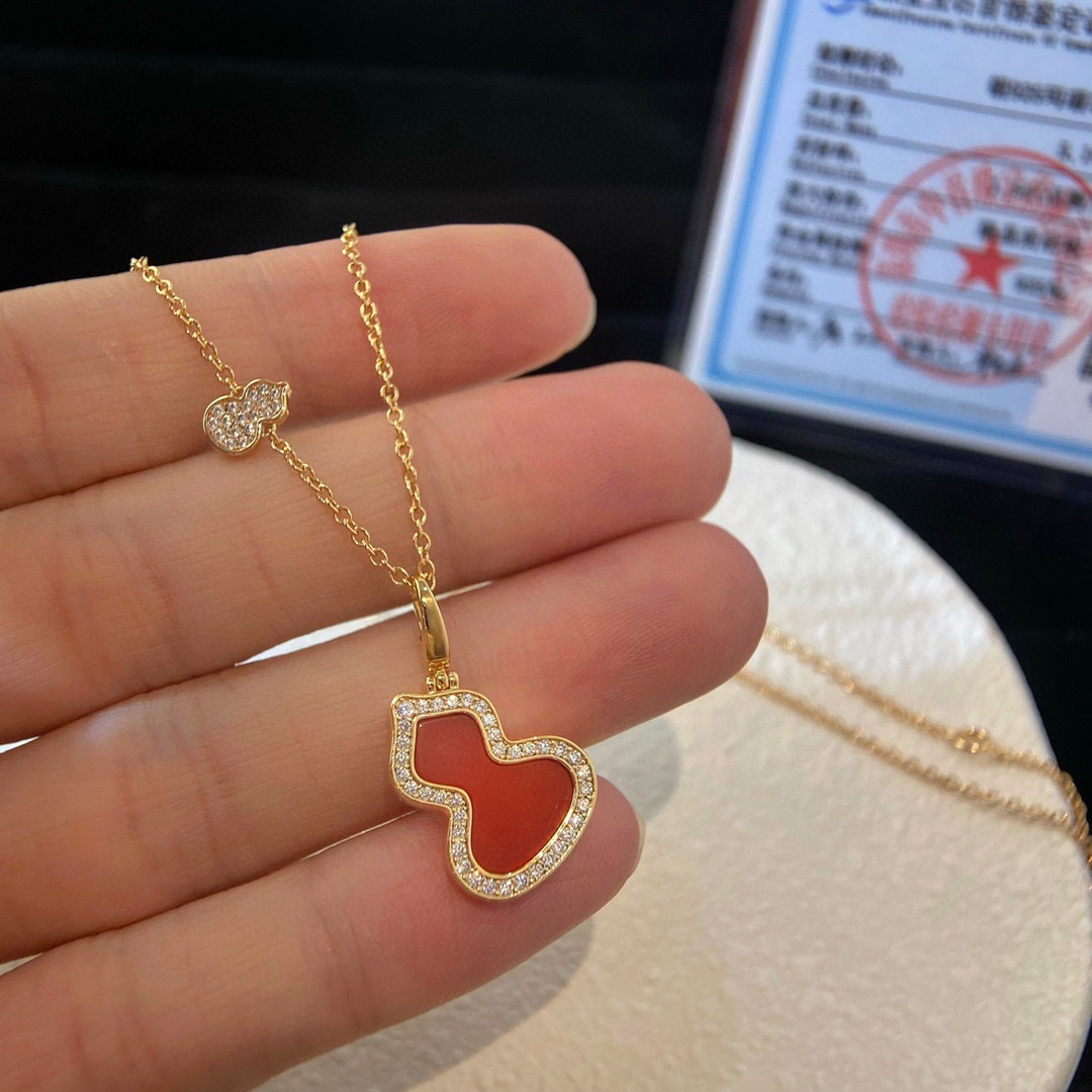 Qeelin WULU necklace 18K rose gold 18K yellow gold red carnelian clear diamond 42cm