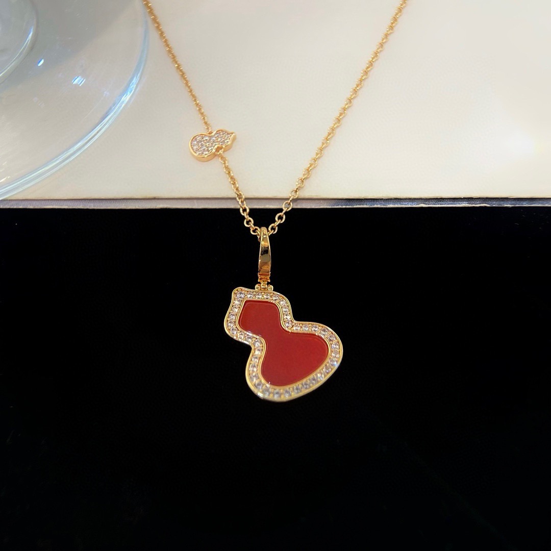 Qeelin WULU necklace 18K rose gold 18K yellow gold red carnelian clear diamond 42cm