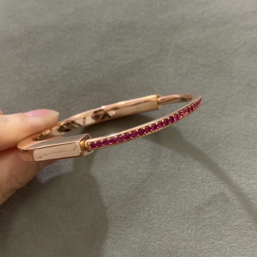 Tiffany Tiffany Lock bracelet 18k rose gold ruby red gemstones 17cm