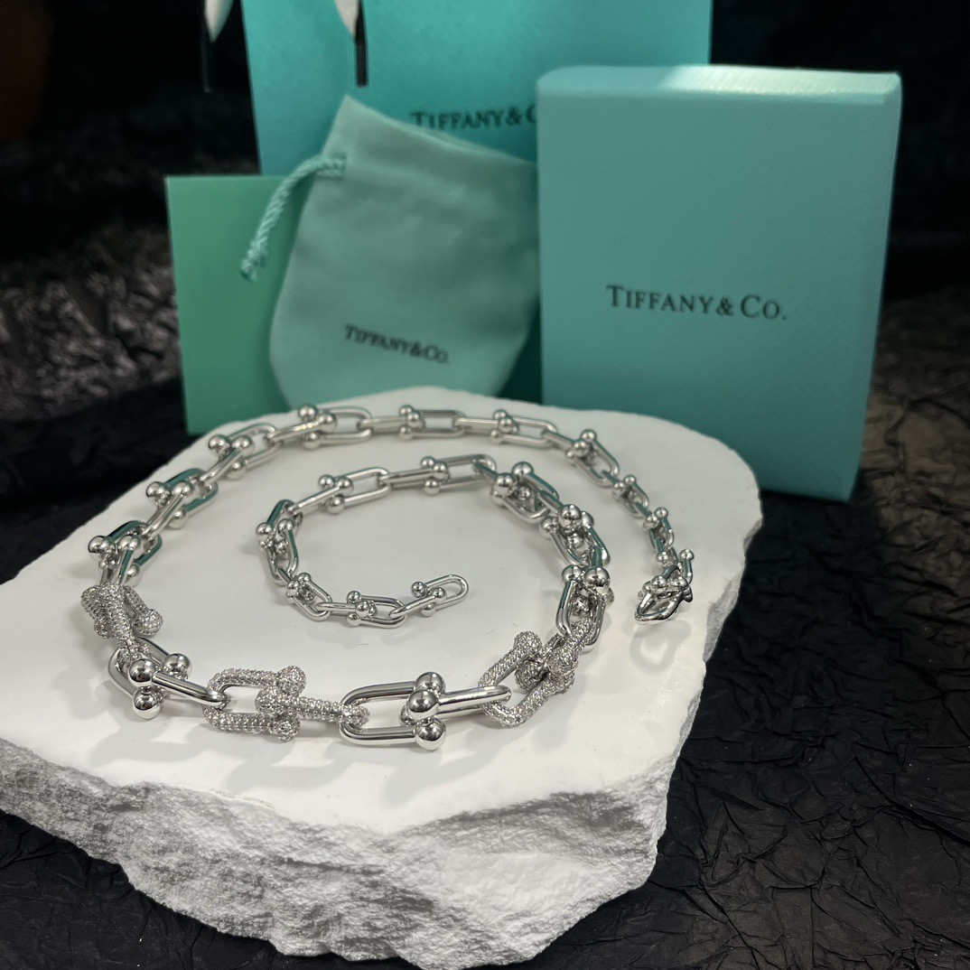 Tiffany Co HardWear necklace silver-toned metal with clear pave diamond accents 18 inches