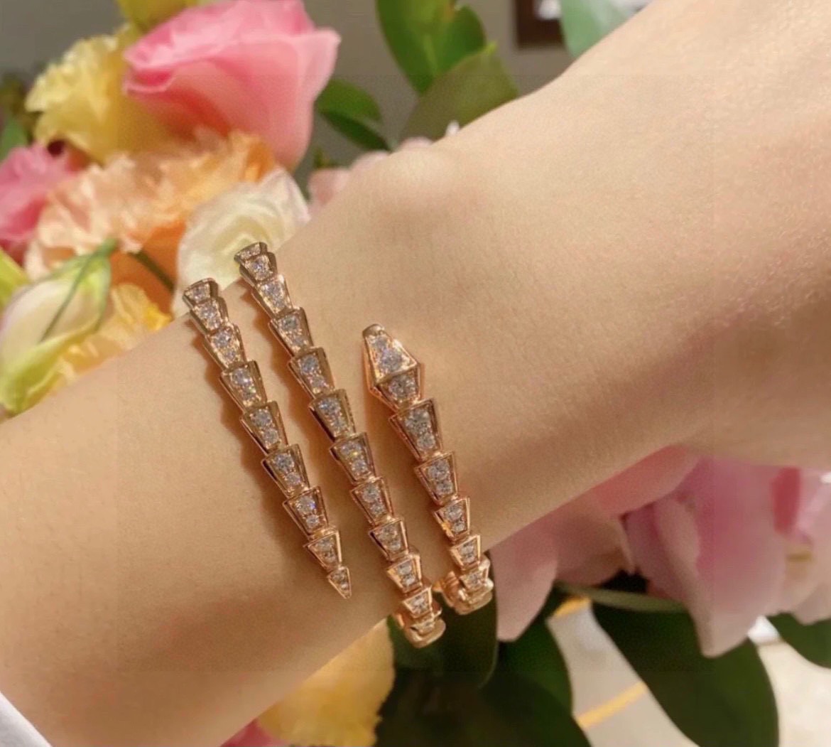 Bvlgari Serpenti Viper bracelet 18k white gold with pave diamonds 18k rose gold with pave diamonds 17cm
