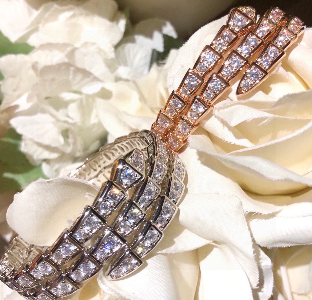 Bvlgari Serpenti Viper bracelet 18k white gold with pave diamonds 18k rose gold with pave diamonds 17cm