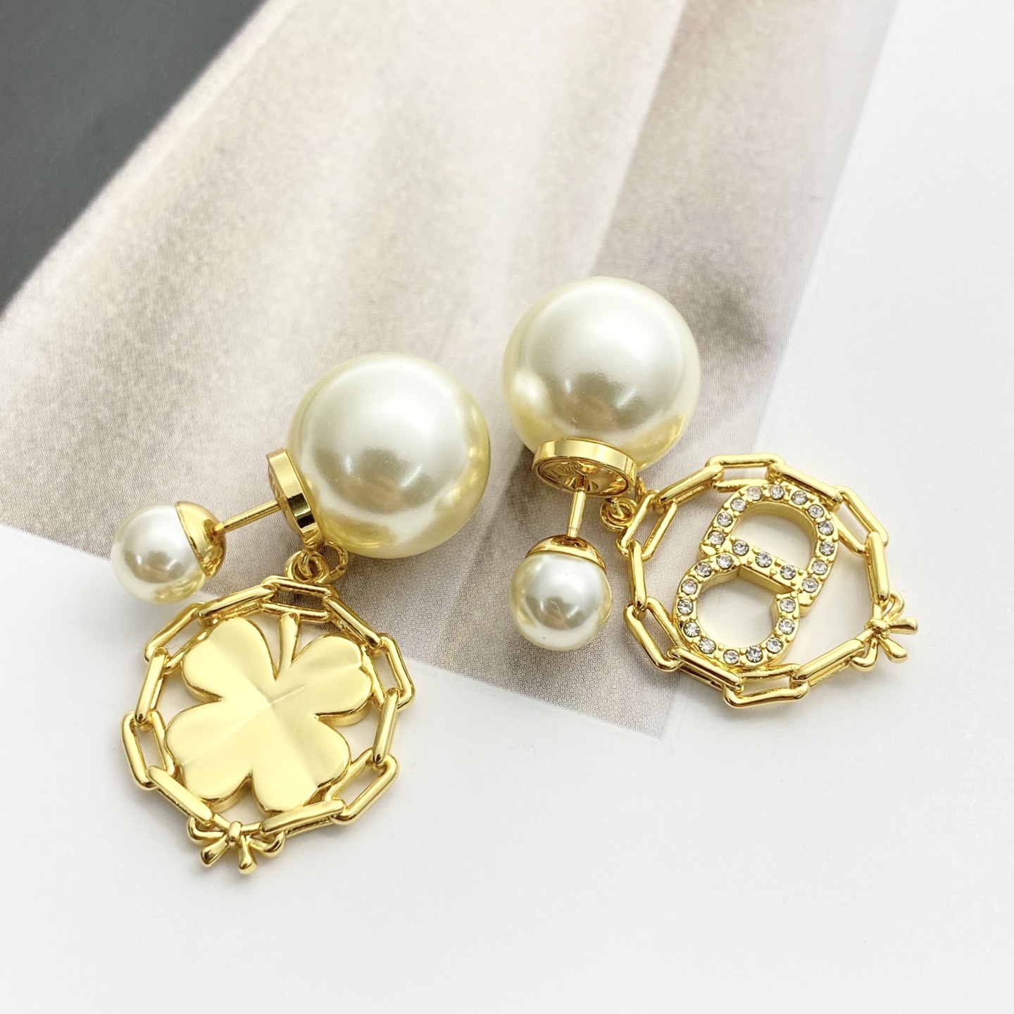 Dior Tribales Clover CD Logo Pearl Drop Earrings earrings Gold-tone metal cream white faux pearls clear crystal rhinestones One size drop length approx 3cm