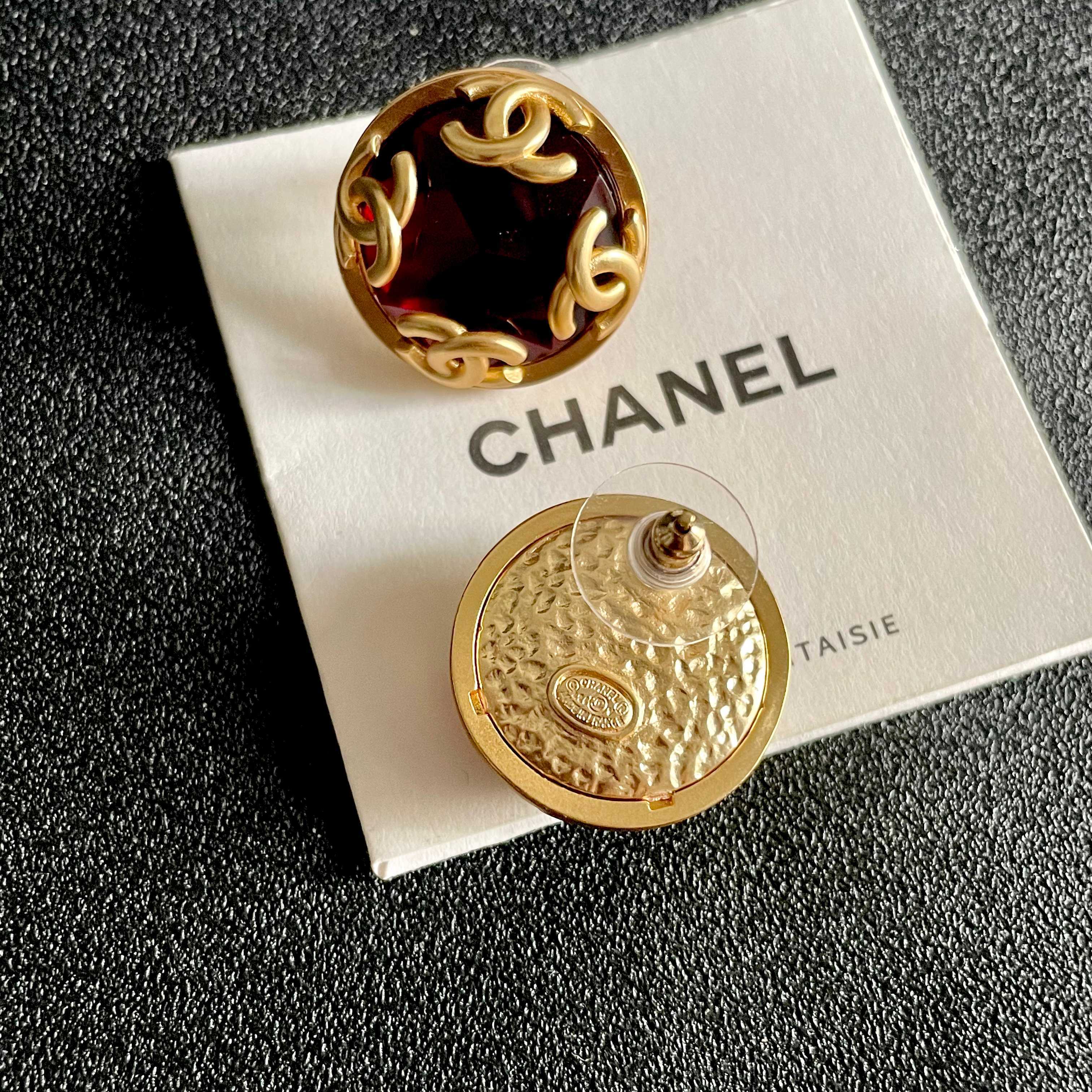 Chanel CC Logo Faceted Stone Stud Earrings earrings Gold-tone metal with deep red faceted resin stone 2cm diameter
