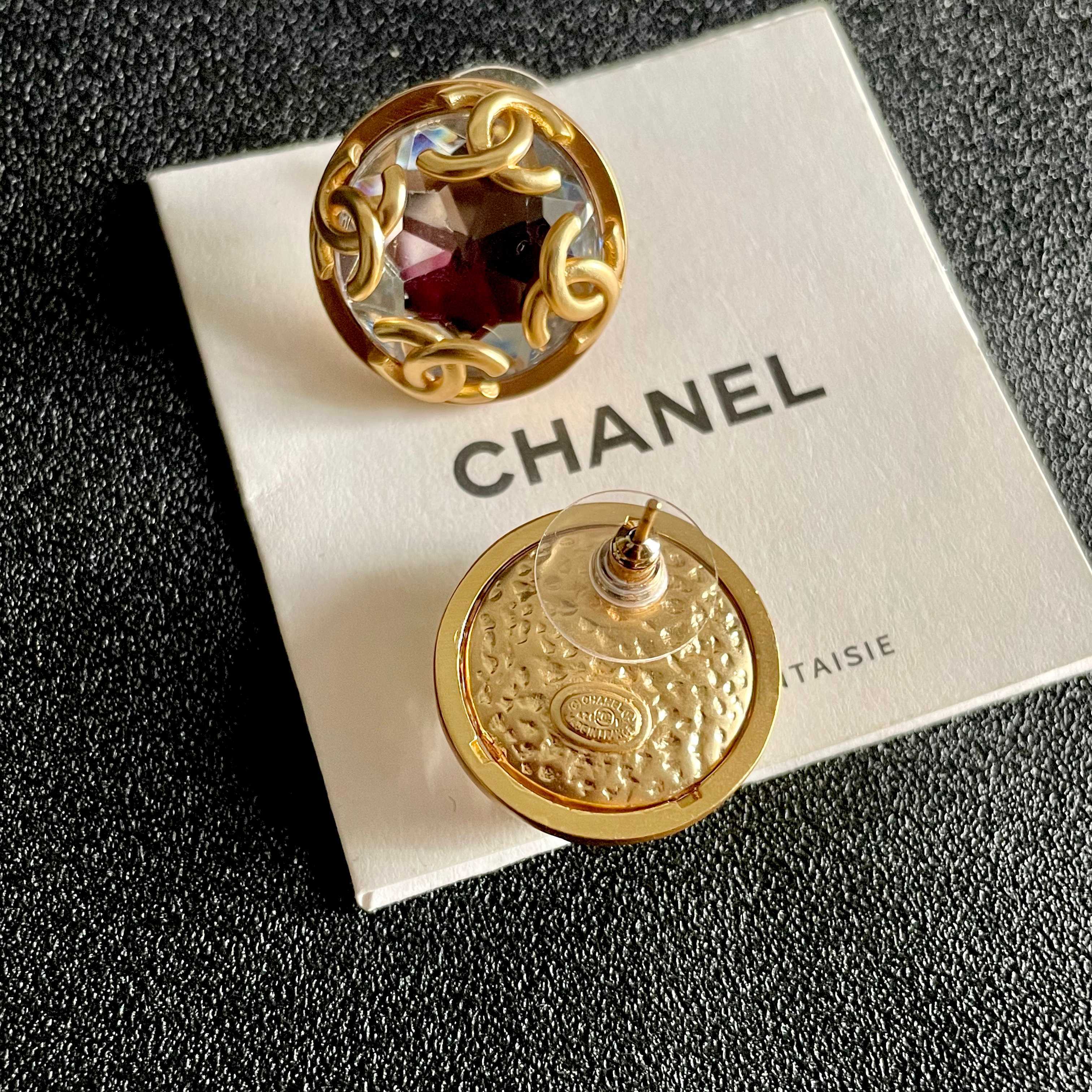 Chanel CC Logo Faceted Crystal Round Stud Earrings earrings Gold-tone metal with clear faceted crystal 2cm diameter