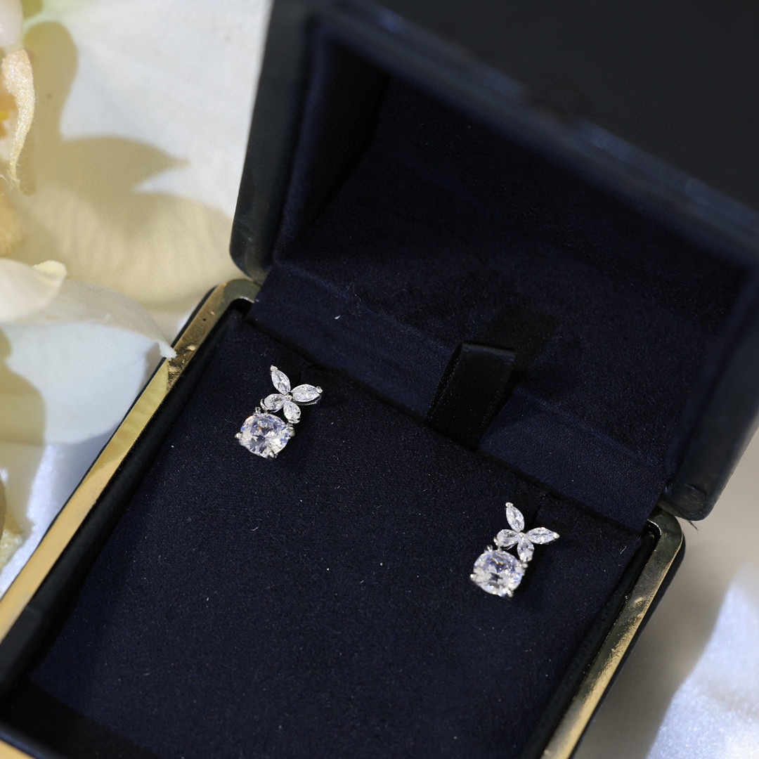 Graff Butterfly Diamond Drop Earrings earrings white gold with clear diamonds 1 2cm drop length