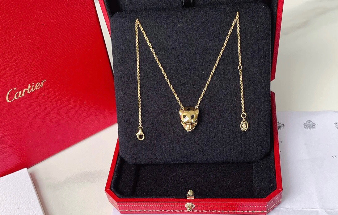 Cartier Panthere de Cartier necklace 18k yellow gold tsavorite green garnet eyes black onyx accents 42cm with 2cm extender