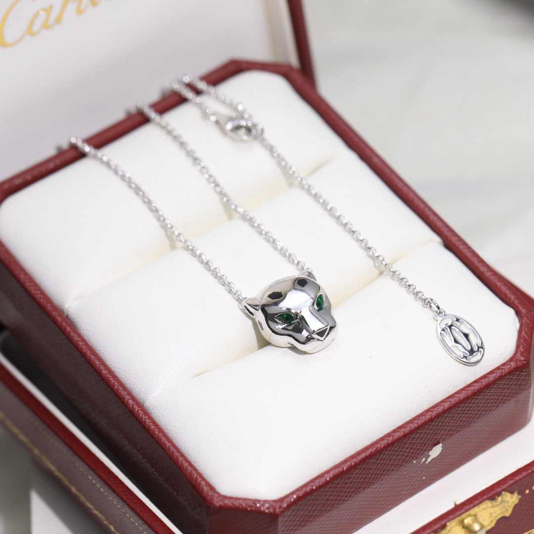 Cartier Panthere de Cartier necklace 18k yellow gold tsavorite green garnet eyes black onyx accents 42cm with 2cm extender