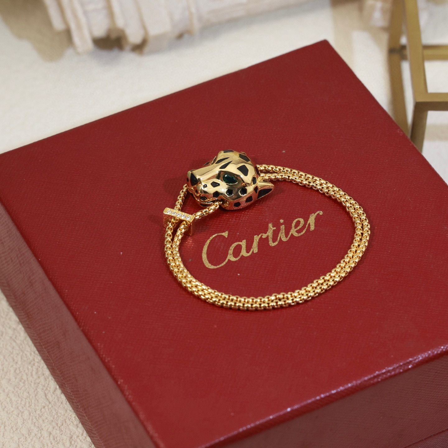 Cartier Panthere de Cartier bracelet 18k yellow gold black lacquer emerald diamond 18cm