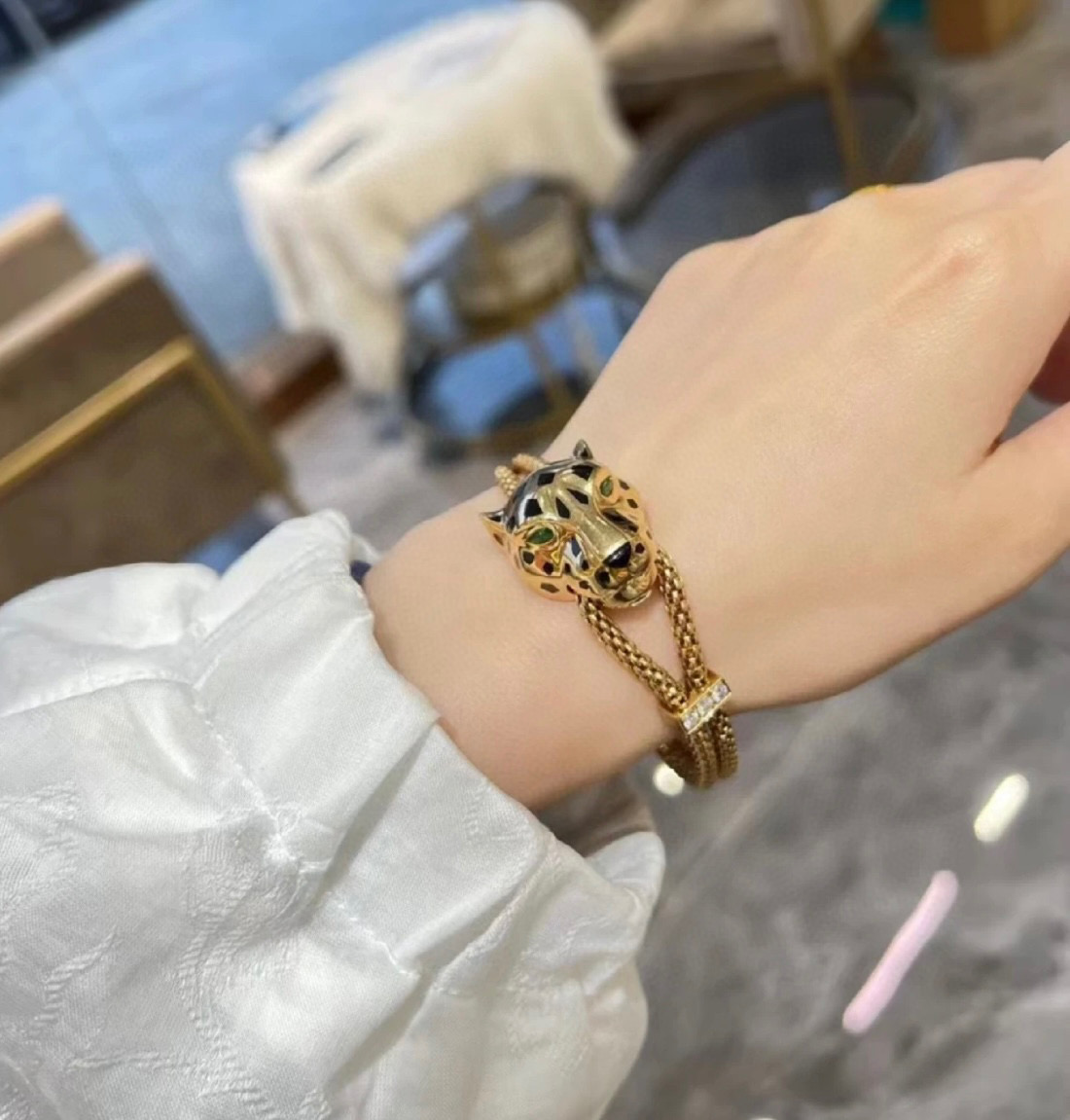 Cartier Panthere de Cartier bracelet 18k yellow gold black lacquer emerald diamond 18cm