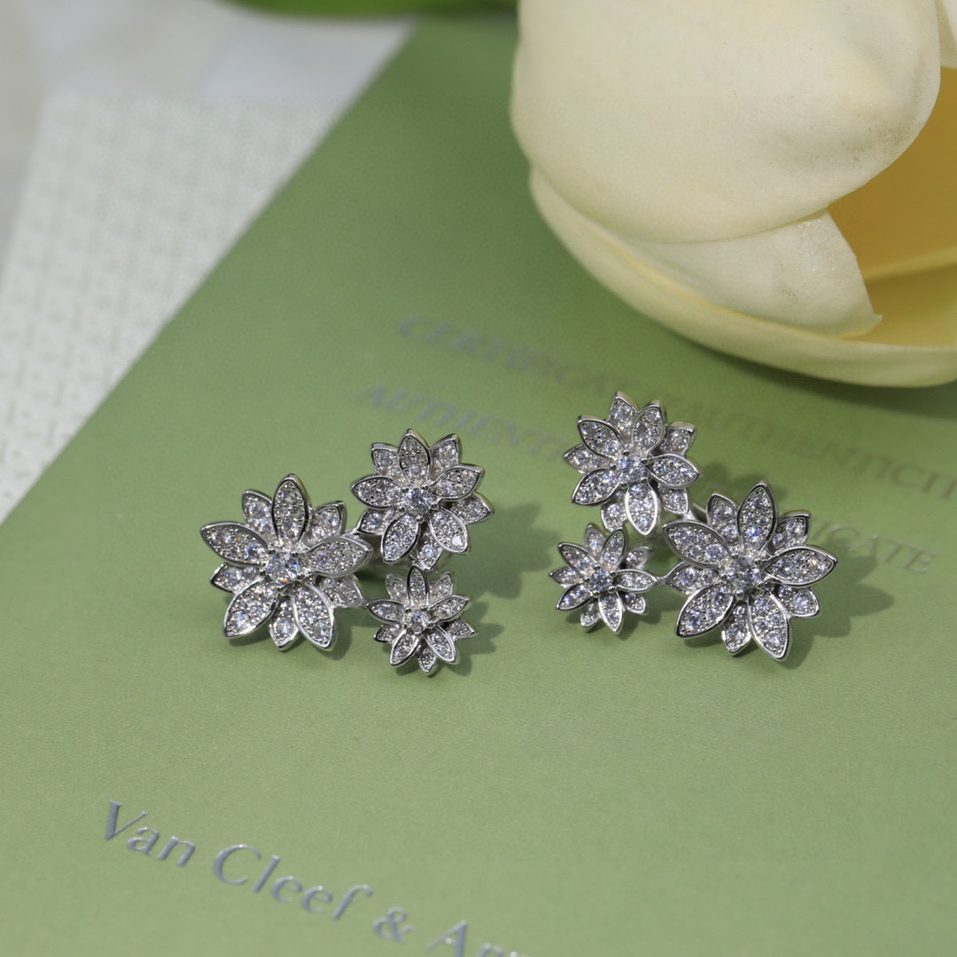 Van Cleef Arpels Lotus earrings 18k white gold diamond 16mm width per earring