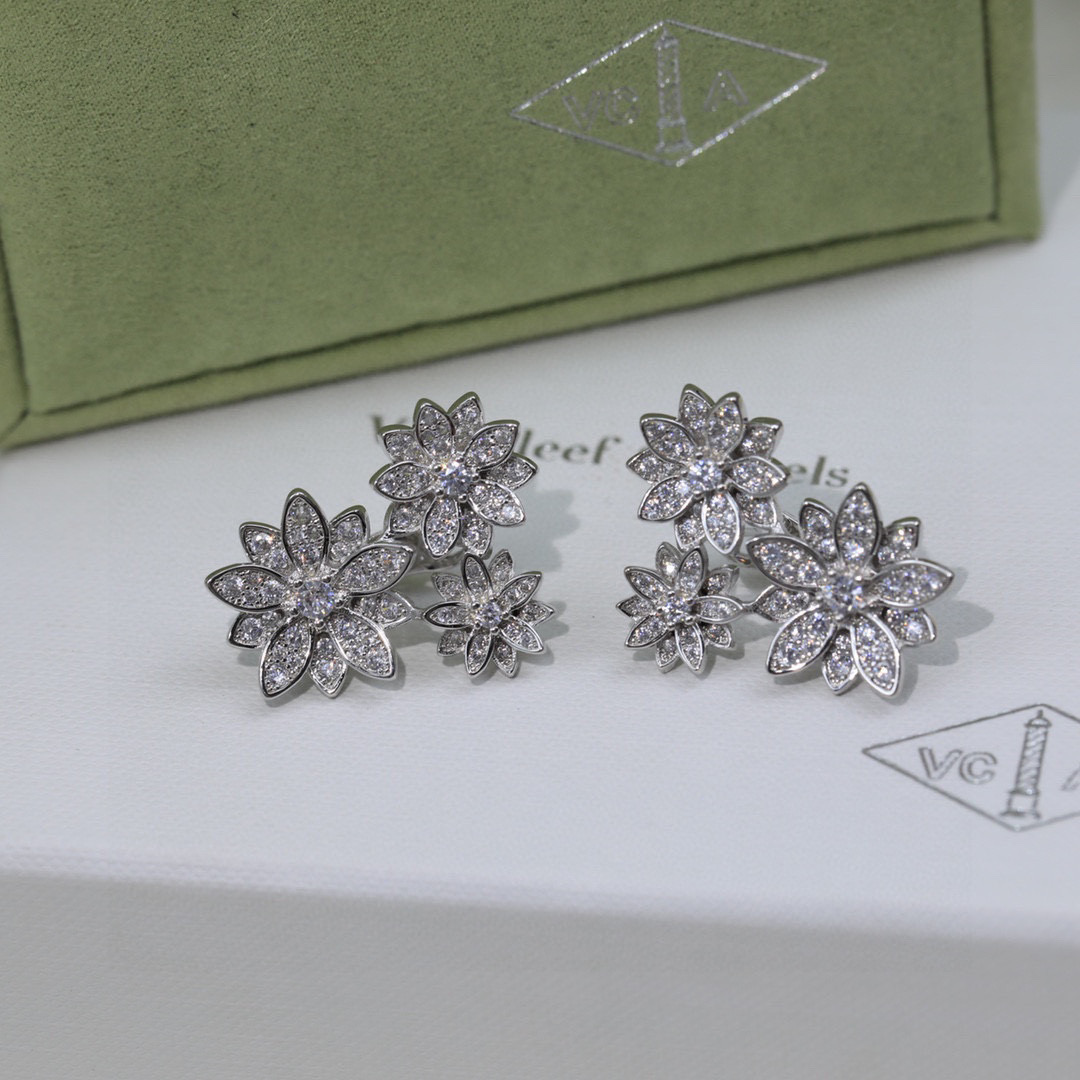 Van Cleef Arpels Lotus earrings 18k white gold diamond 16mm width per earring