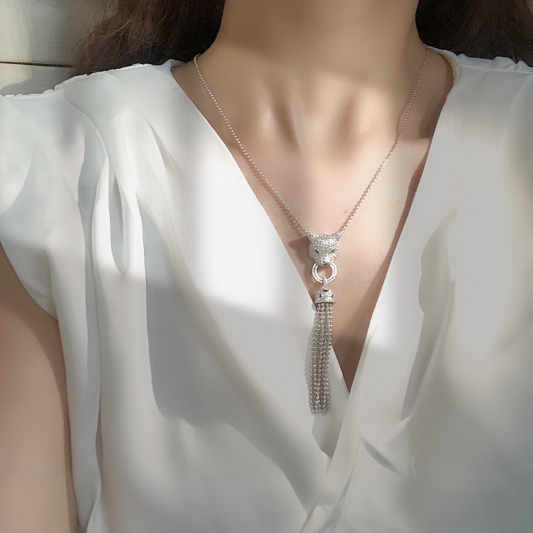 Cartier Panthere de Cartier Tassel Pendant Necklace necklace Rose gold paved with diamonds emerald eyes black onyx nose accents 42cm