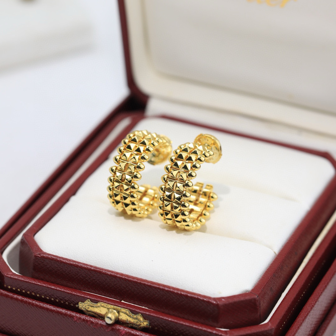 Cartier Clash de Cartier earrings 18k rose gold no gemstones 1 4cm hoop diameter