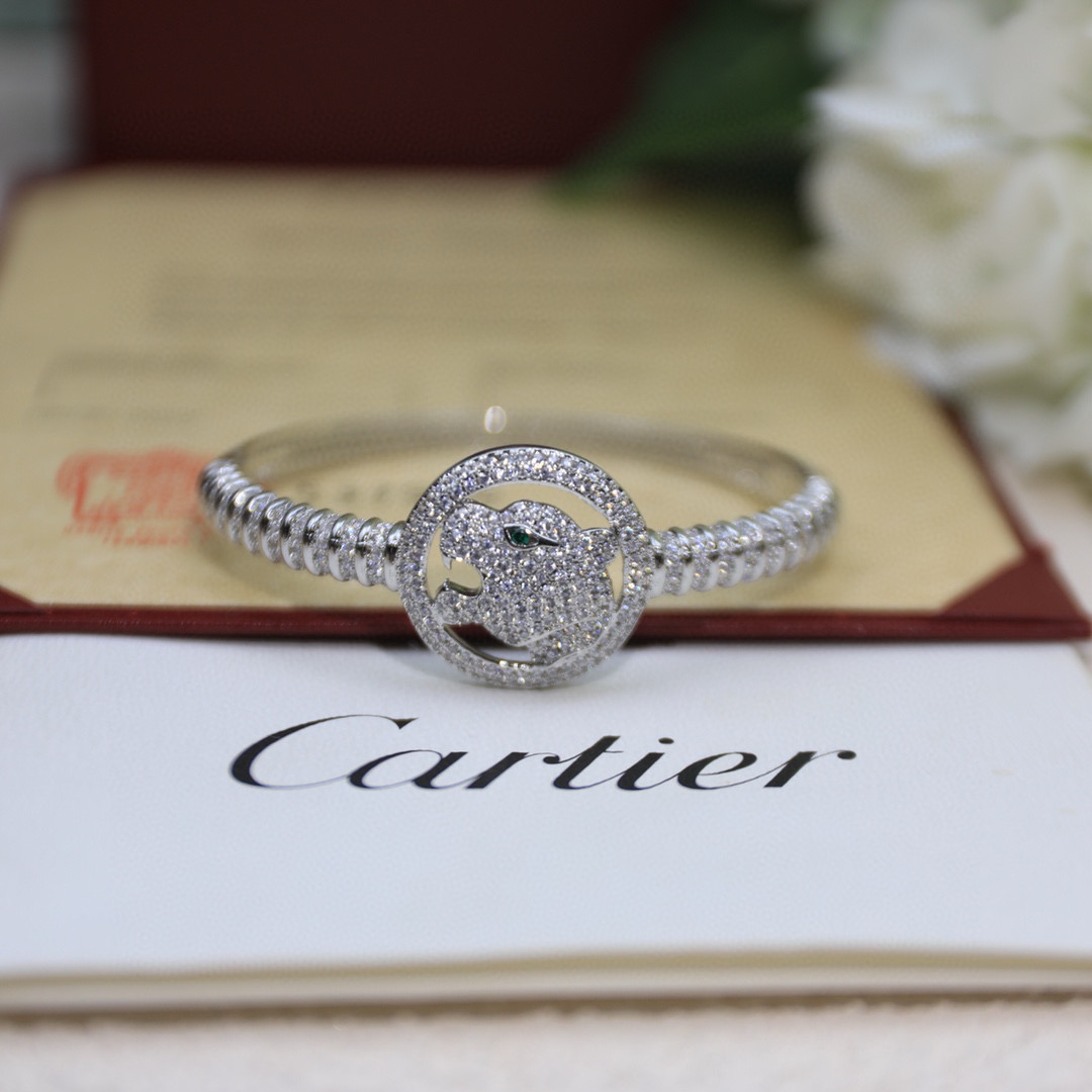 Cartier Panthere de Cartier bracelet 18K white gold pave diamonds emerald 17