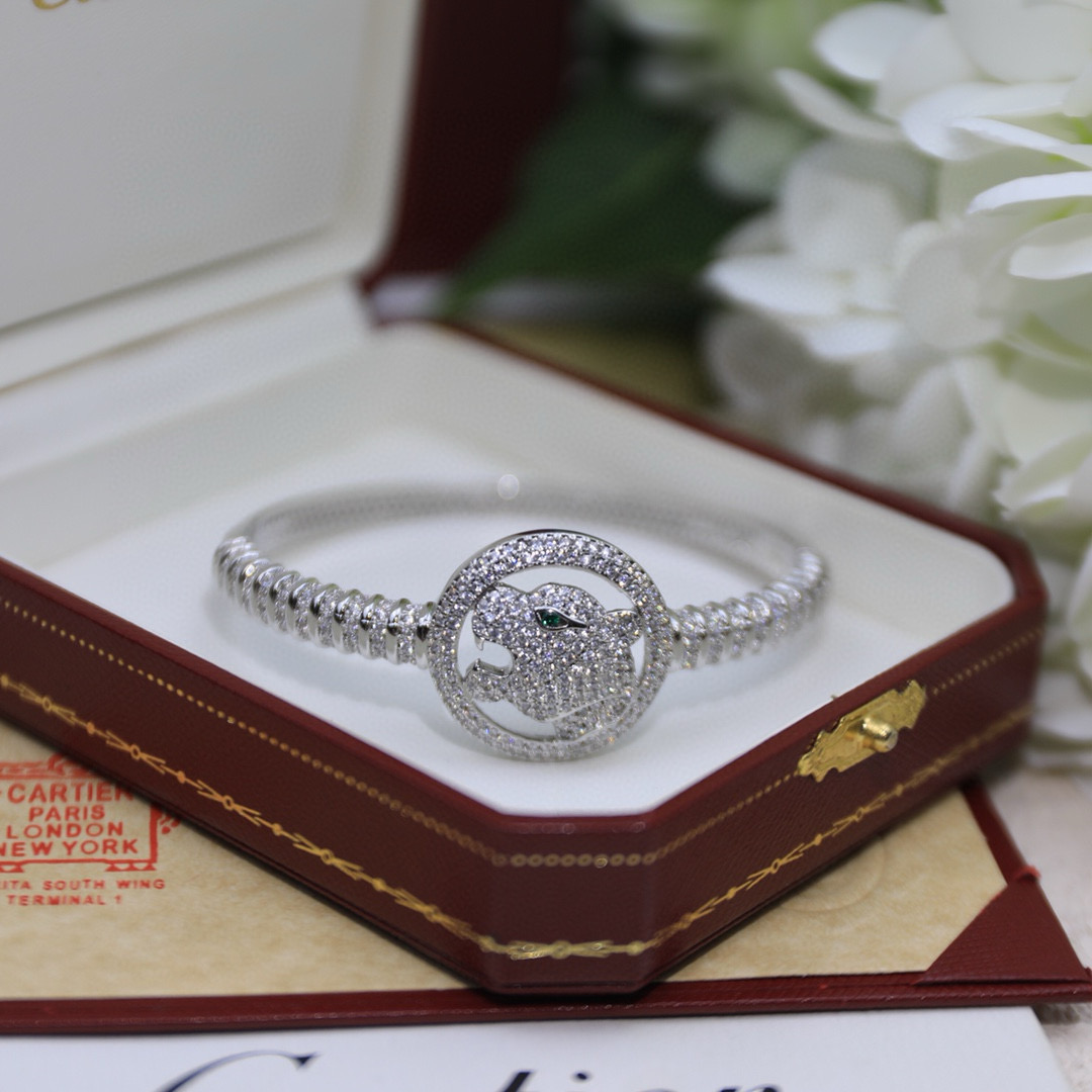 Cartier Panthere de Cartier bracelet 18K white gold pave diamonds emerald 17