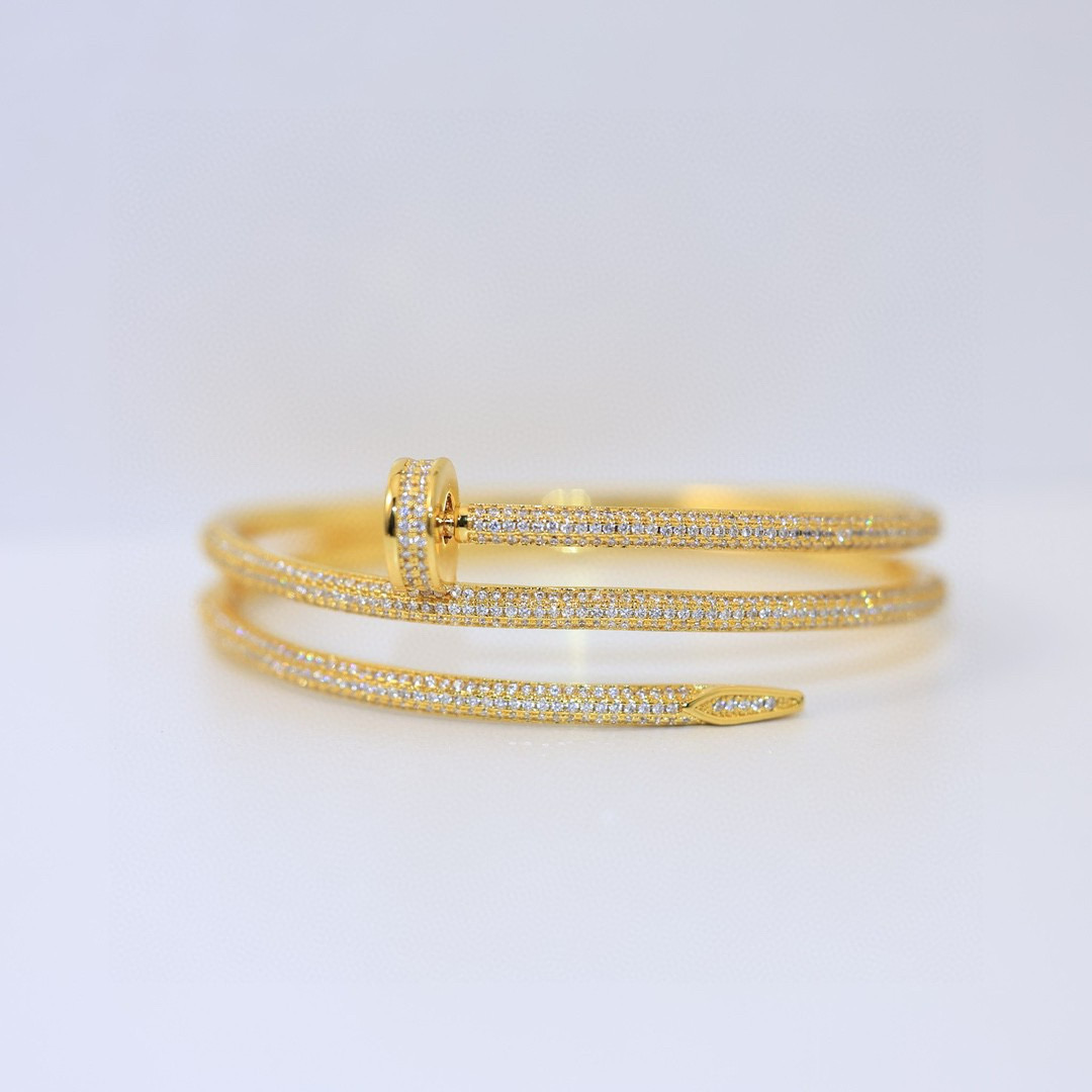 Cartier Juste un Clou bracelet 18k gold with full-pave clear diamonds 17