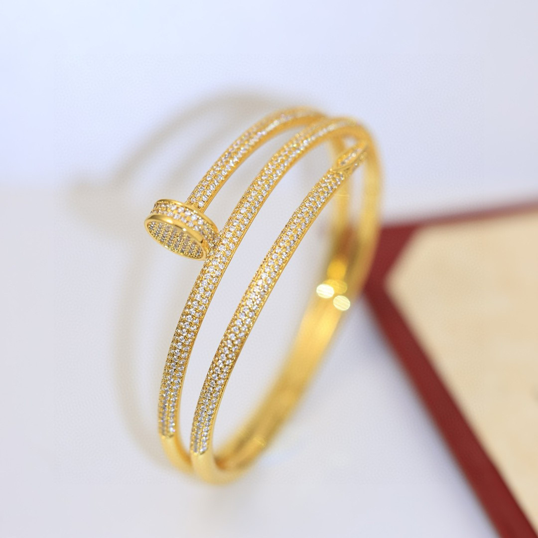 Cartier Juste un Clou bracelet 18k gold with full-pave clear diamonds 17