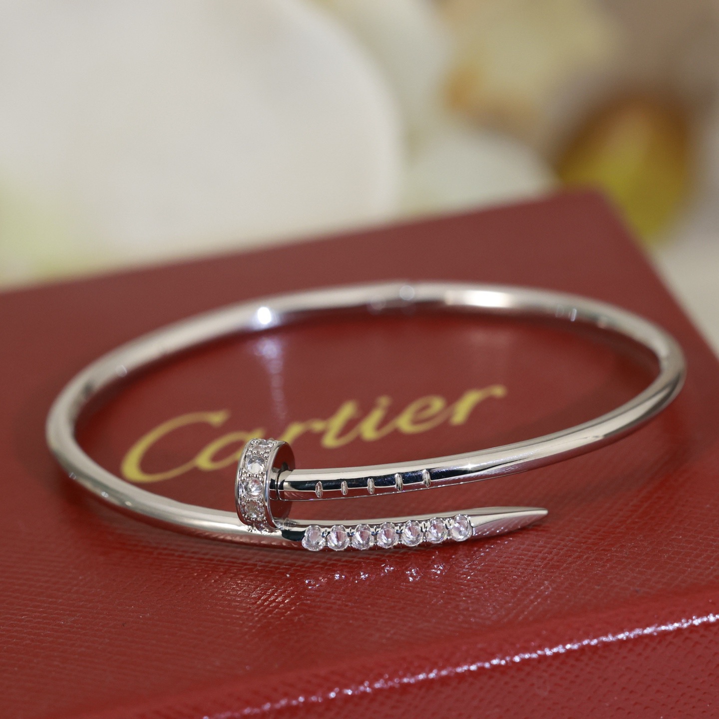 Cartier Juste un Clou bracelet 18k rose gold with clear diamonds 17