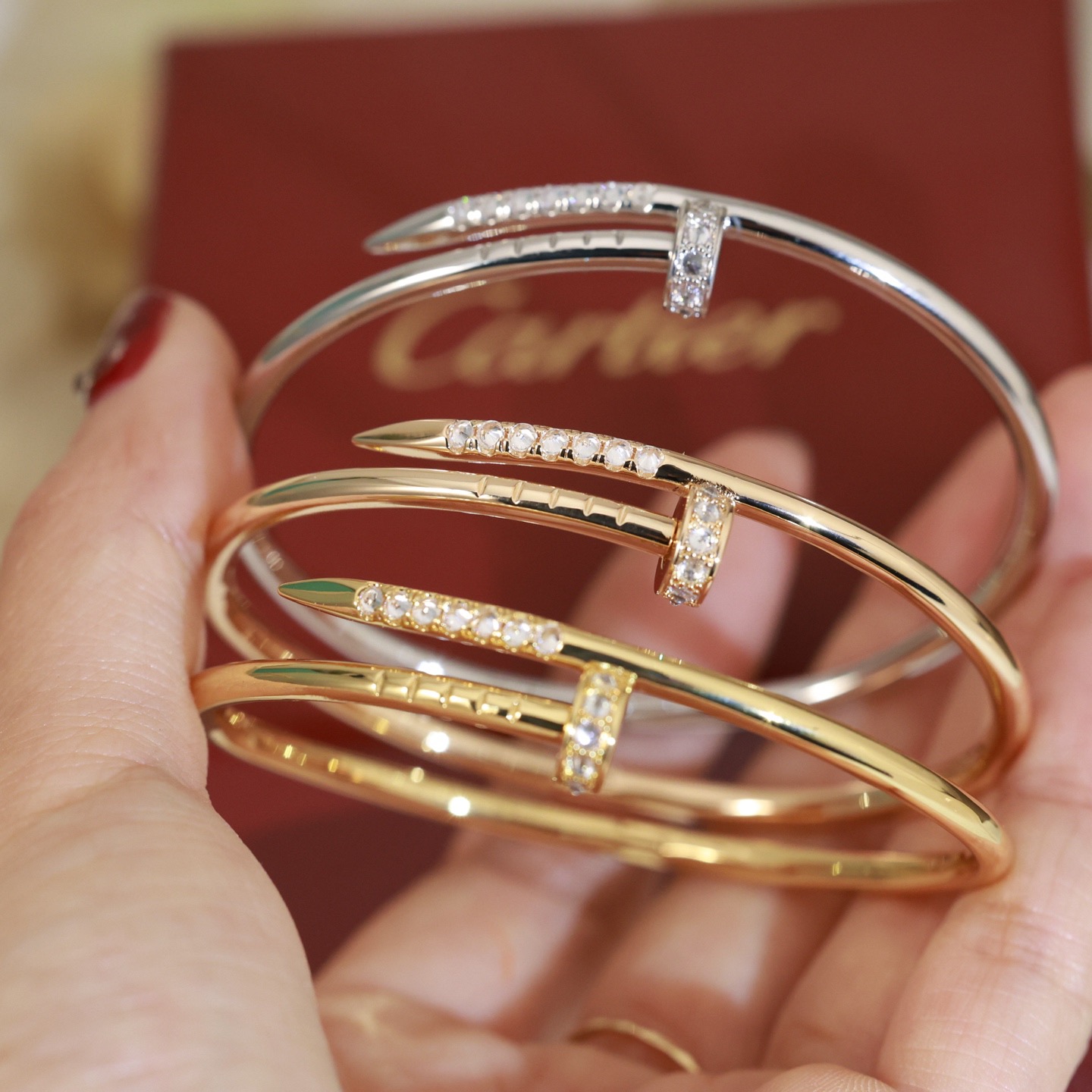 Cartier Juste un Clou bracelet 18k rose gold with clear diamonds 17