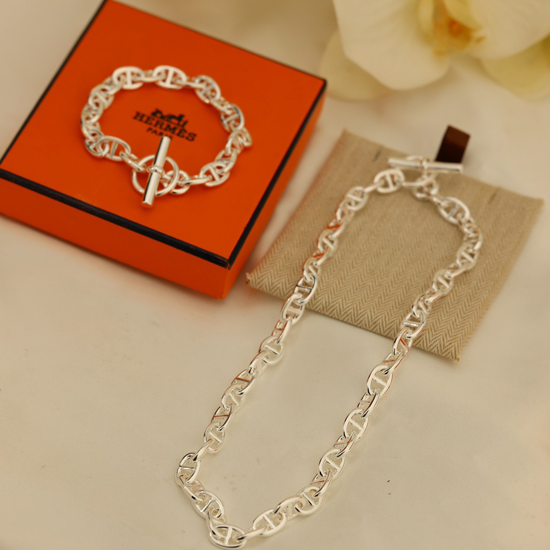 Collana Hermes Farandole Chaine d Ancre Metallo color oro Metallo color argento Grande