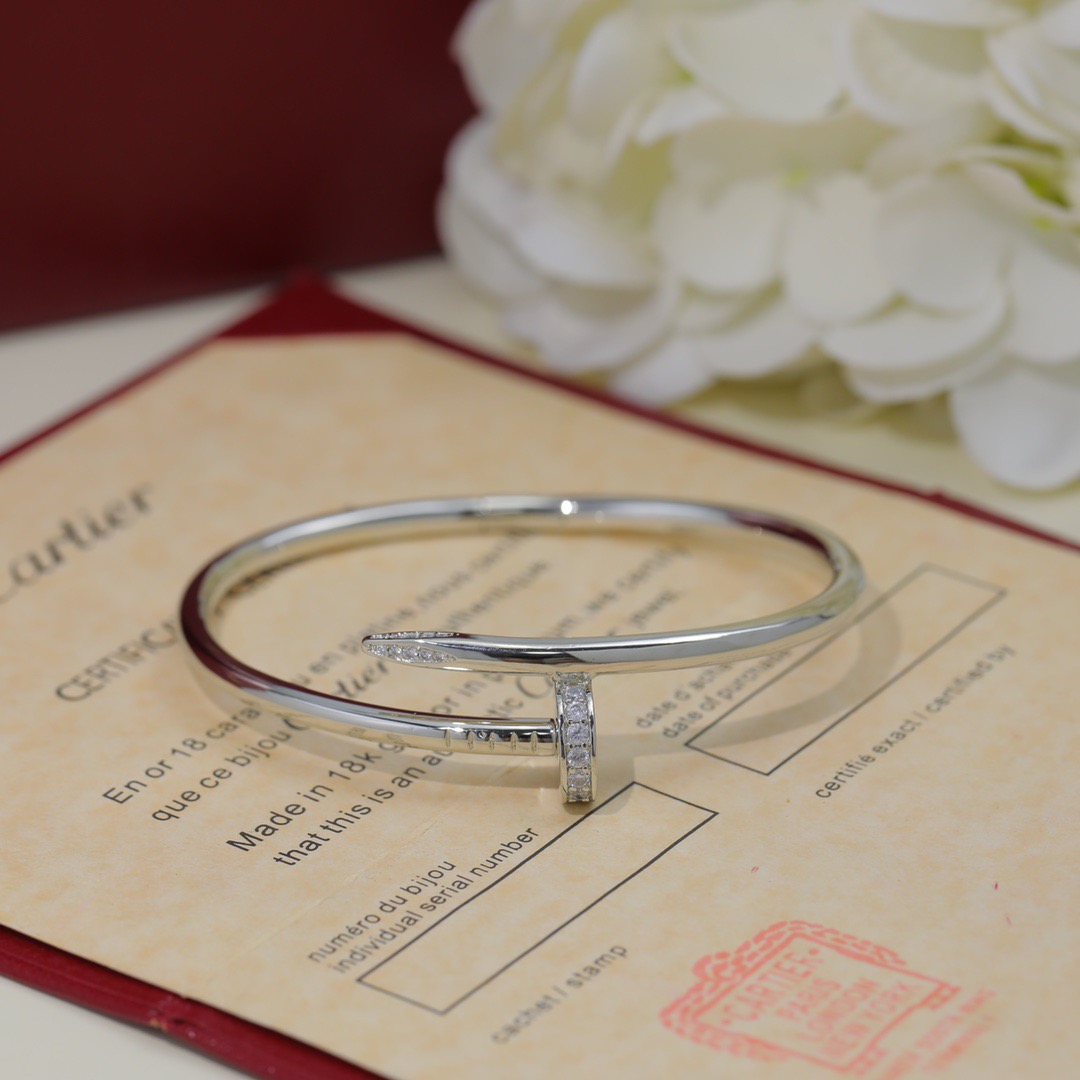 Cartier Juste un Clou bracelet 18k rose gold with clear diamond accents 17