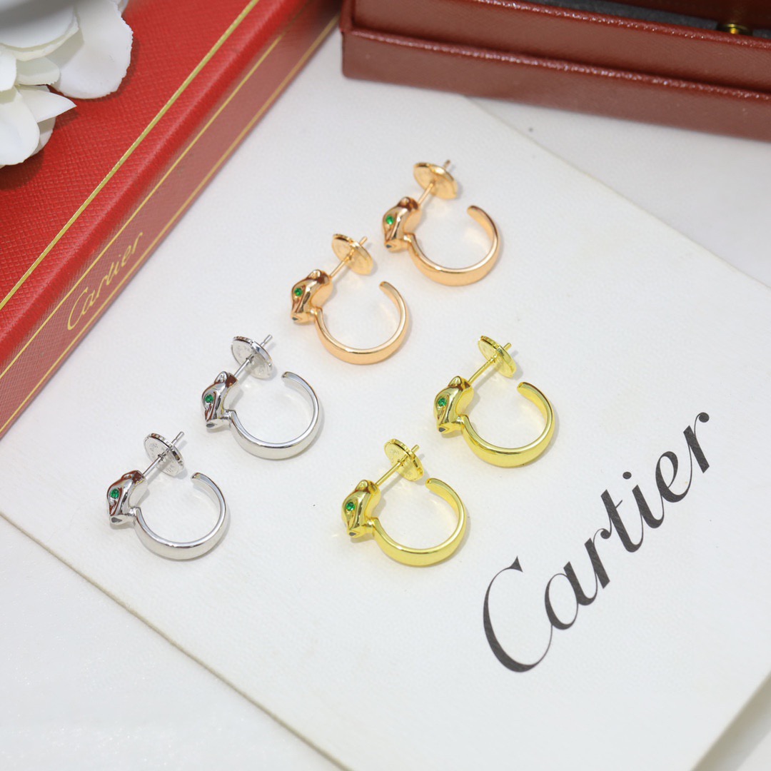 Cartier Panthere de Cartier earrings 18K yellow gold with green tsavorite garnet eyes and black lacquer accents One Size