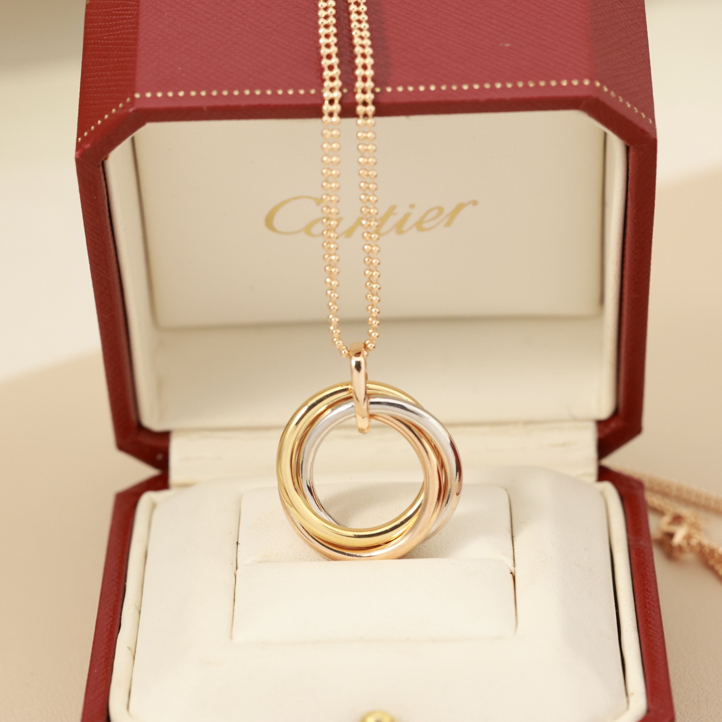 Cartier Trinity necklace 18k yellow gold 18k rose gold 18k white gold 45cm