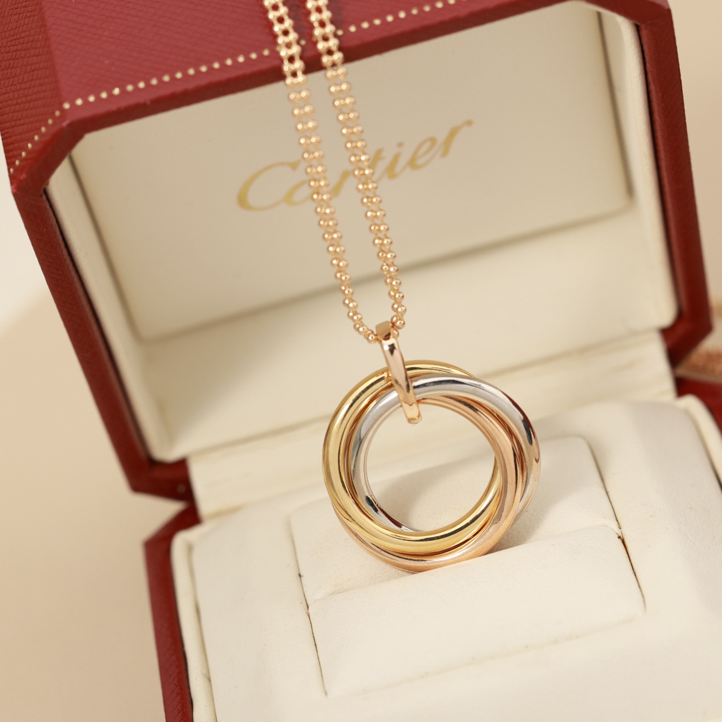 Cartier Trinity necklace 18k yellow gold 18k rose gold 18k white gold 45cm