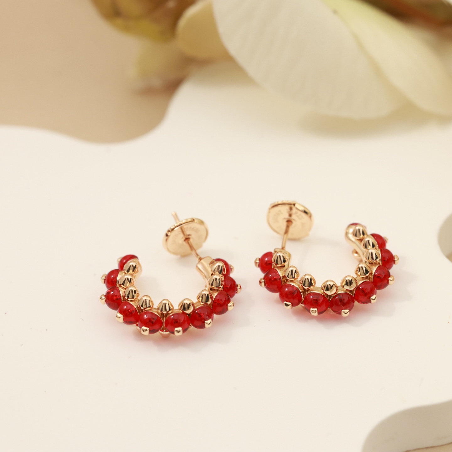 Cartier Clash de Cartier earrings rose gold with red gemstones 12mm hoop diameter