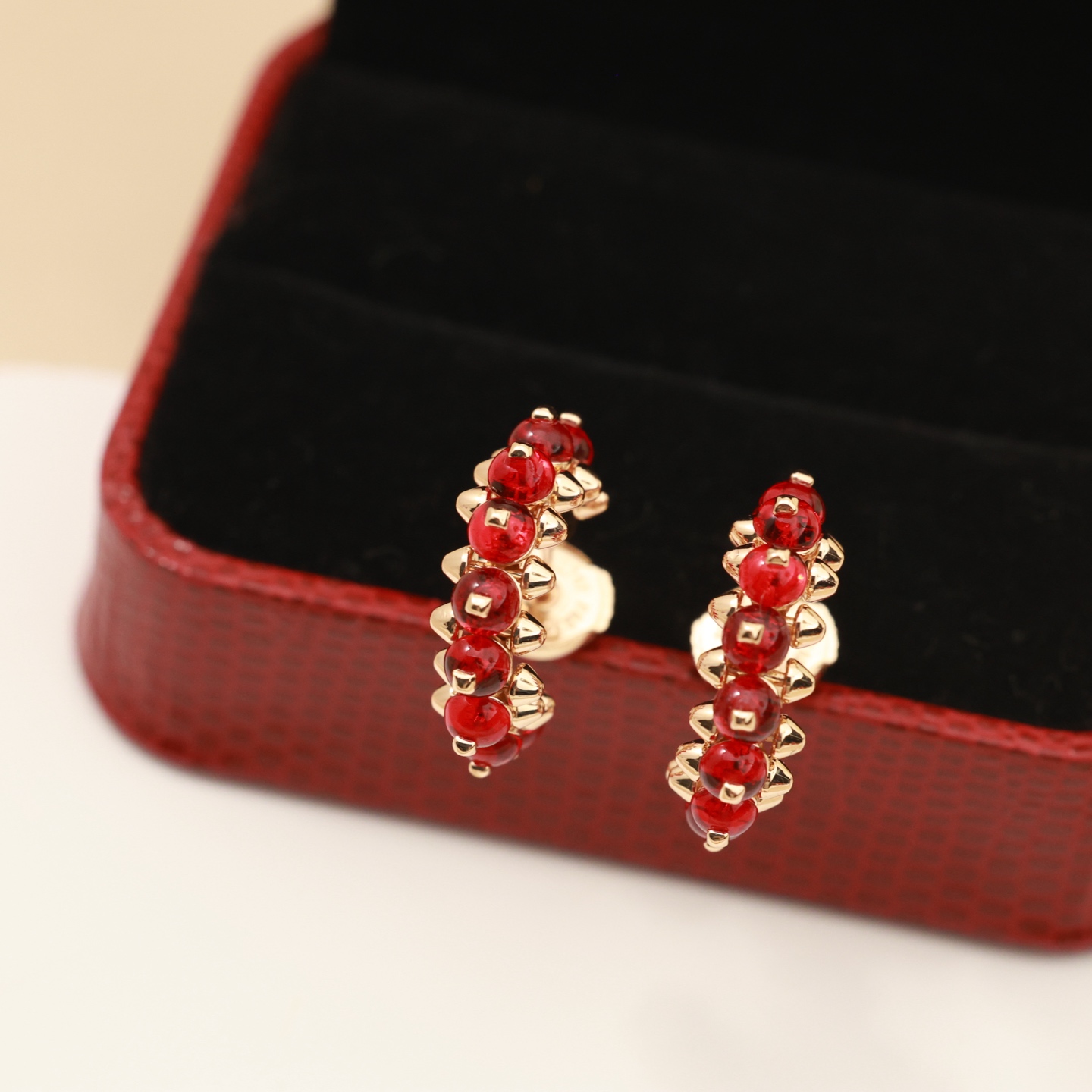 Cartier Clash de Cartier earrings rose gold with red gemstones 12mm hoop diameter