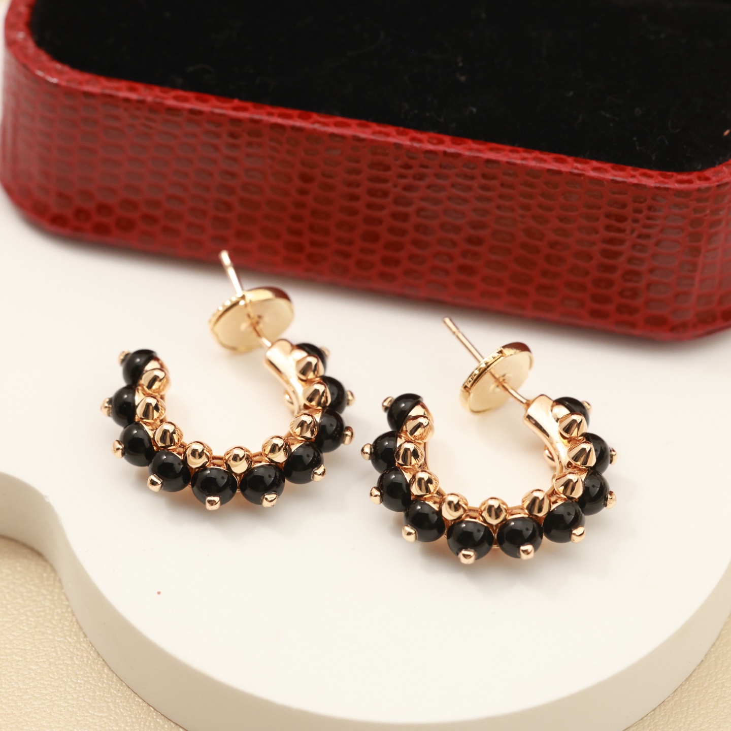 Cartier Clash de Cartier earrings rose gold metal with black onyx cabochons 14mm outer hoop diameter