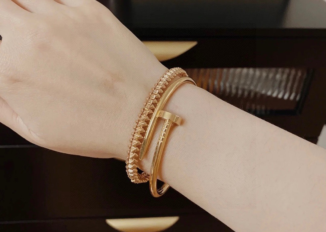 Cartier Clash de Cartier bracelet 18K yellow gold 18K rose gold 18K white gold no gemstones 17cm