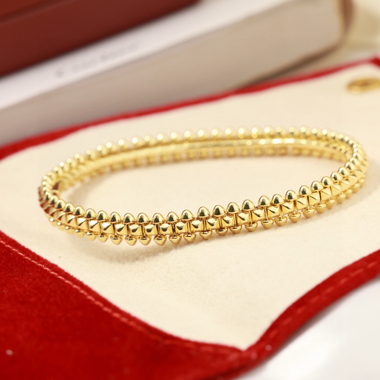 Cartier Clash de Cartier bracelet 18K yellow gold 18K rose gold 18K white gold no gemstones 17cm