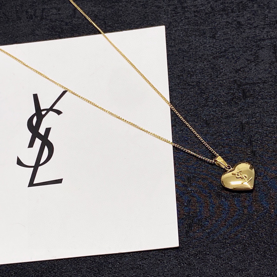 Saint Laurent 1961 YSL Heart Pendant necklace gold tone metal 40cm with 5cm extender