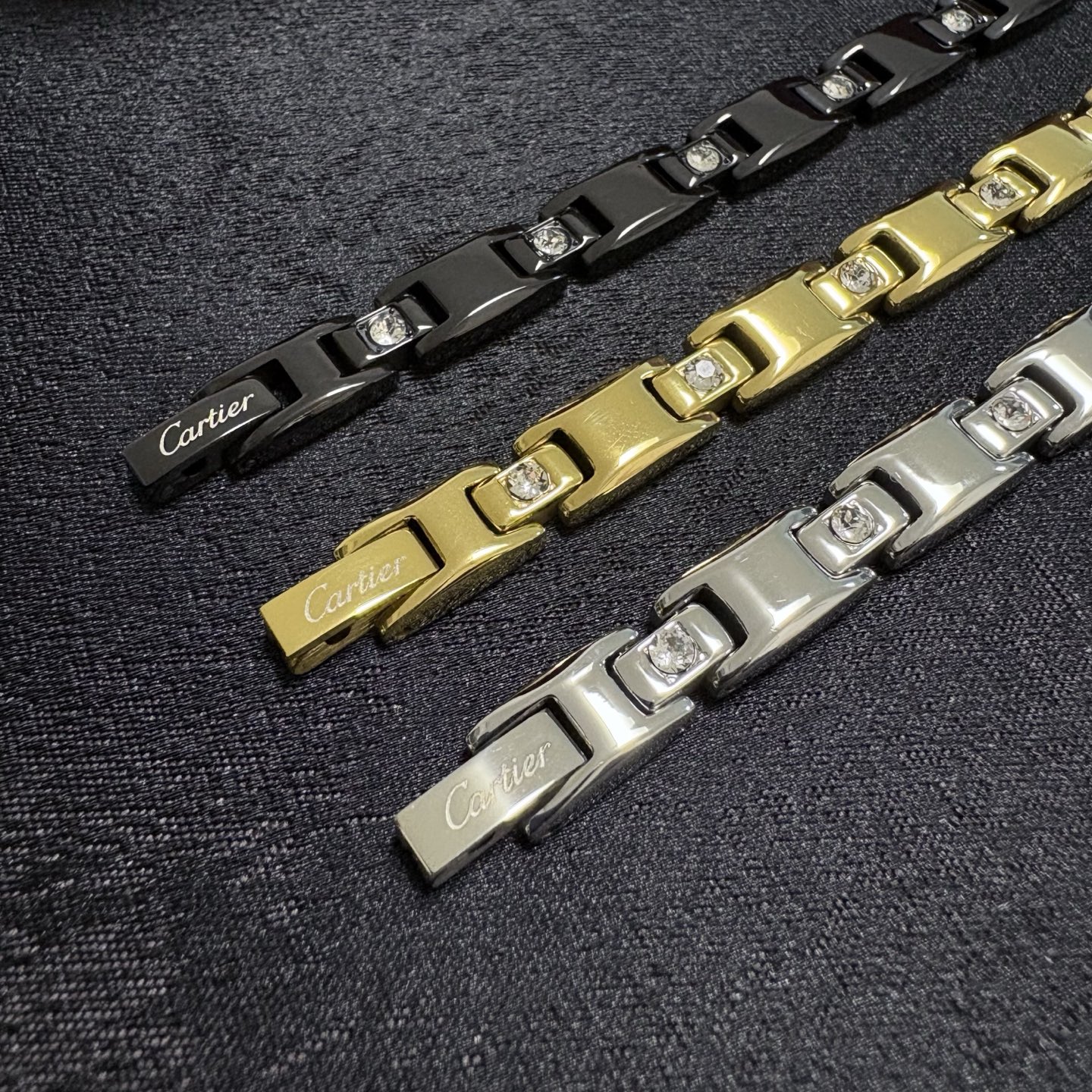 Cartier Men s Crystal Inlaid Chain Bracelet bracelet Black metal with clear faceted stones 21cm
