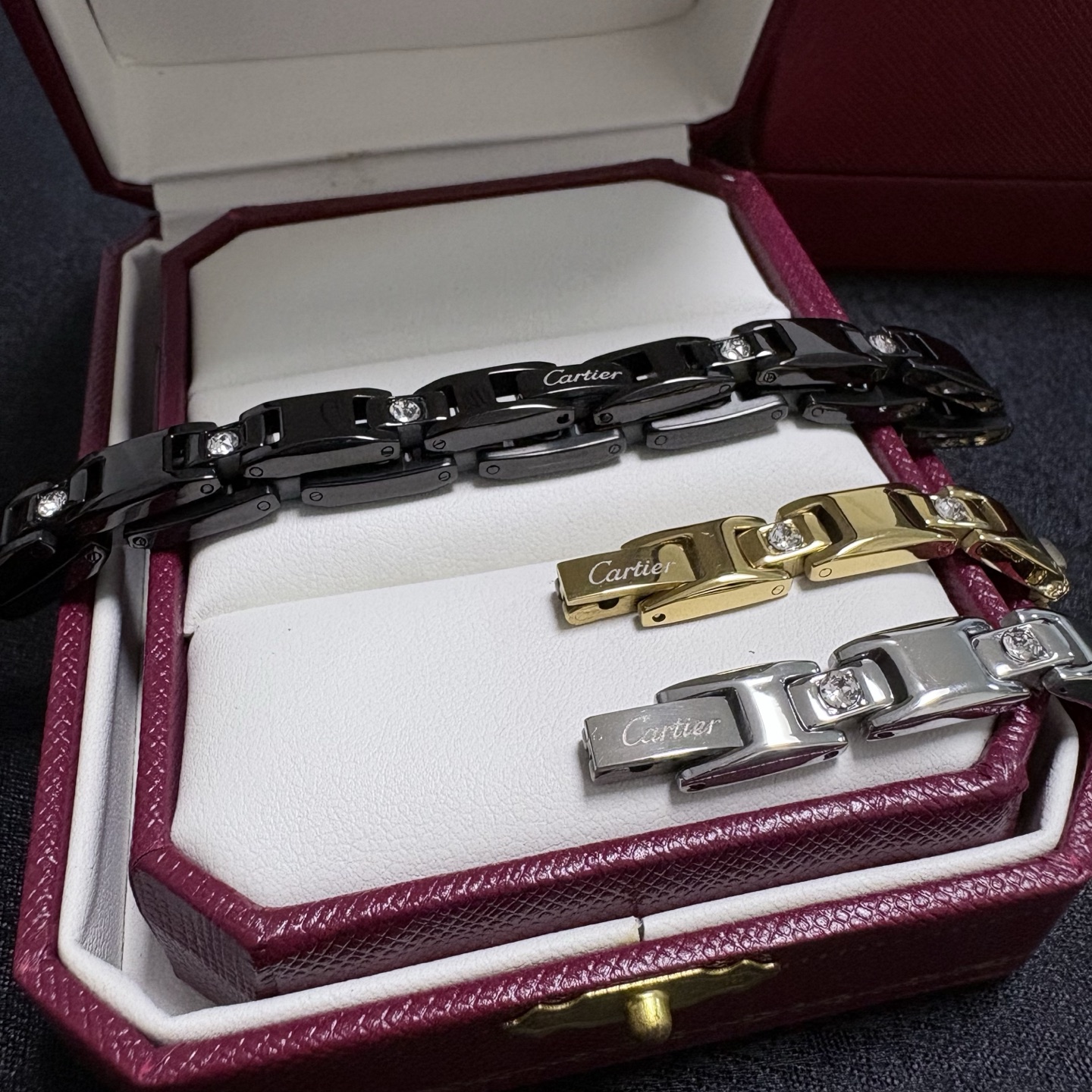 Cartier Men s Crystal Inlaid Chain Bracelet bracelet Black metal with clear faceted stones 21cm